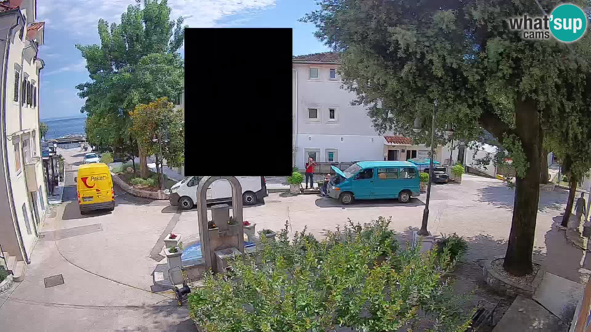 Web kamera centar Mošćeničke Drage – Pogled uživo