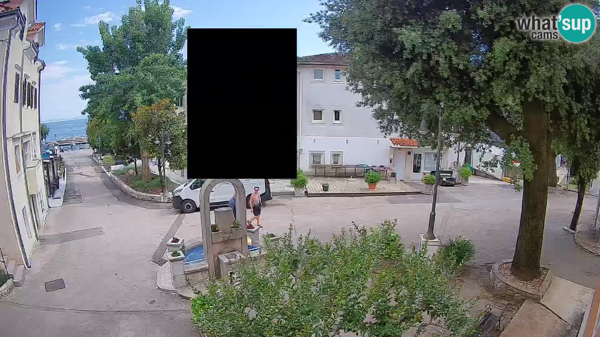 Web kamera centar Mošćeničke Drage – Pogled uživo