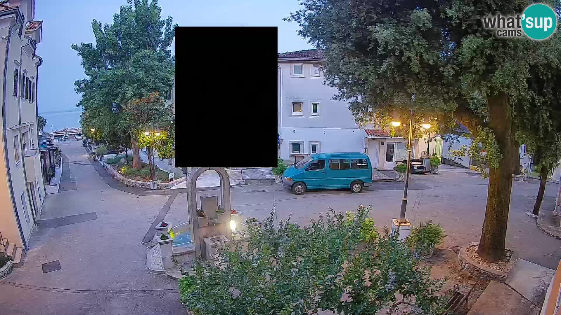 Webcam Mošćenička Draga Center – Live View of the Town Center