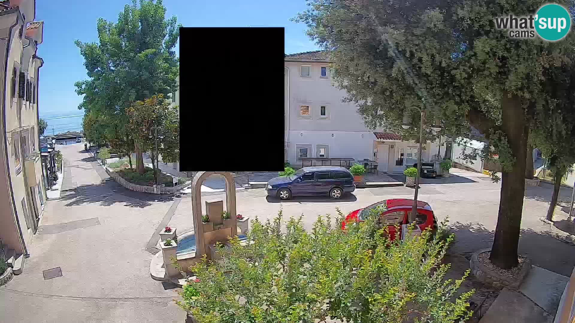 Spletna kamera center Mošćeniška Draga – Pogled v živo