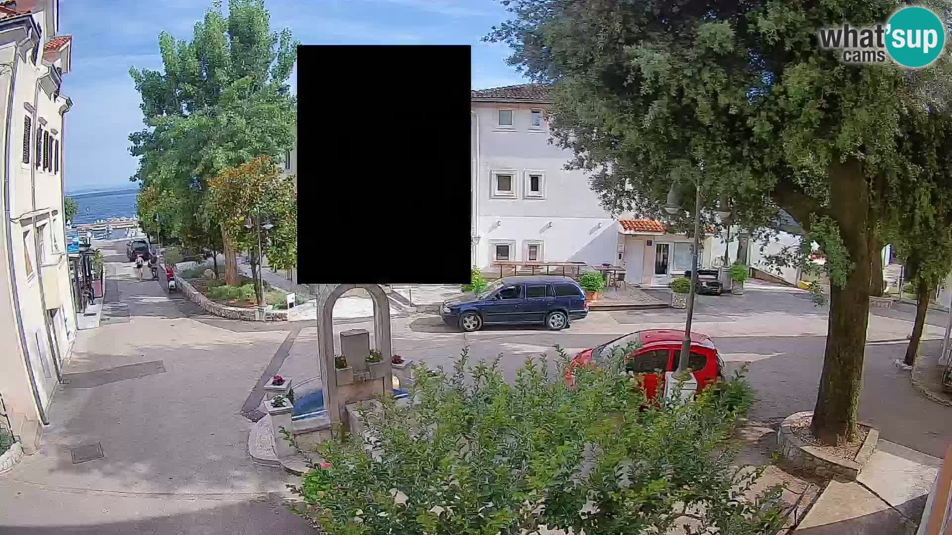 Spletna kamera center Mošćeniška Draga – Pogled v živo