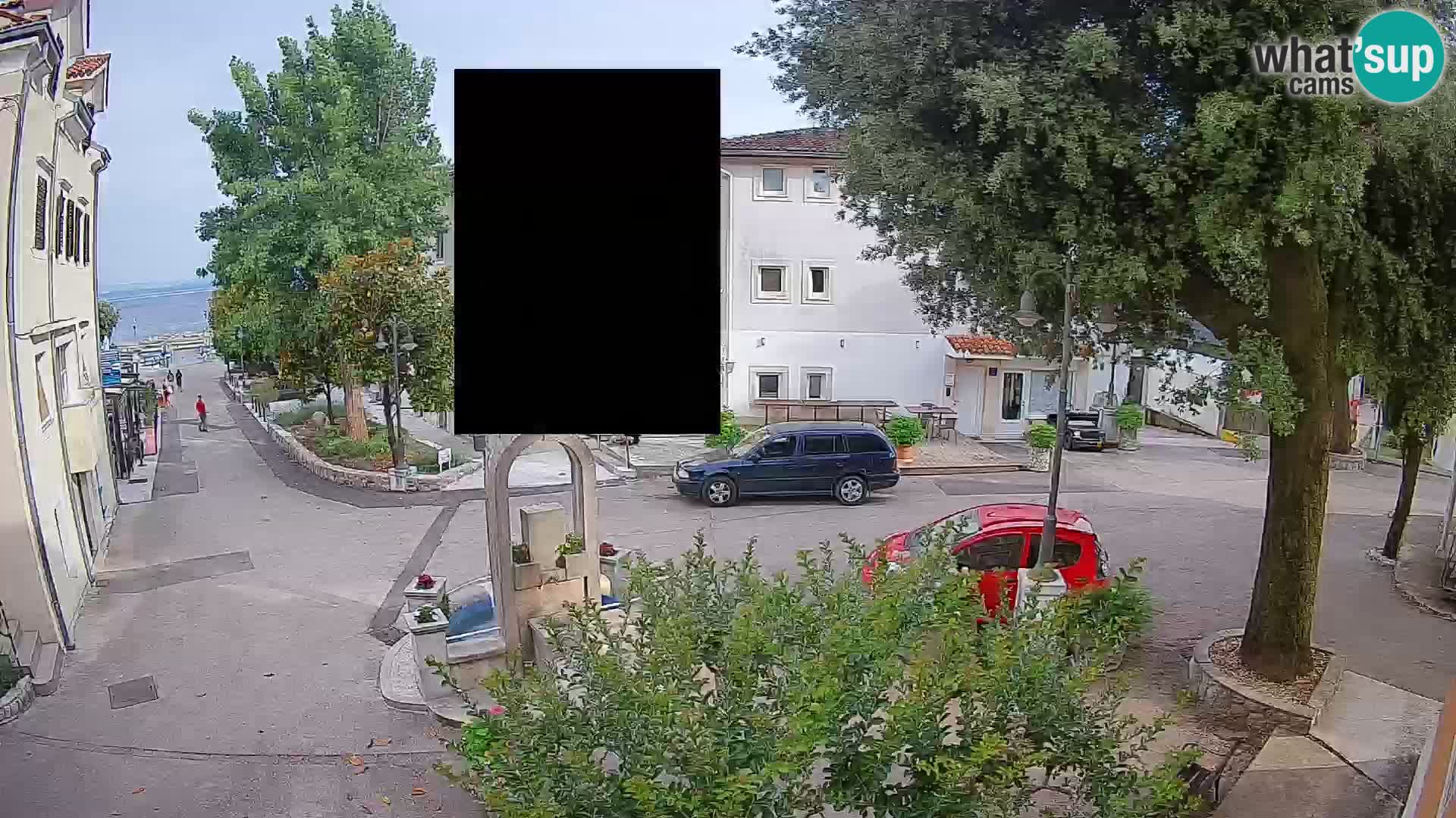 Web kamera centar Mošćeničke Drage – Pogled uživo