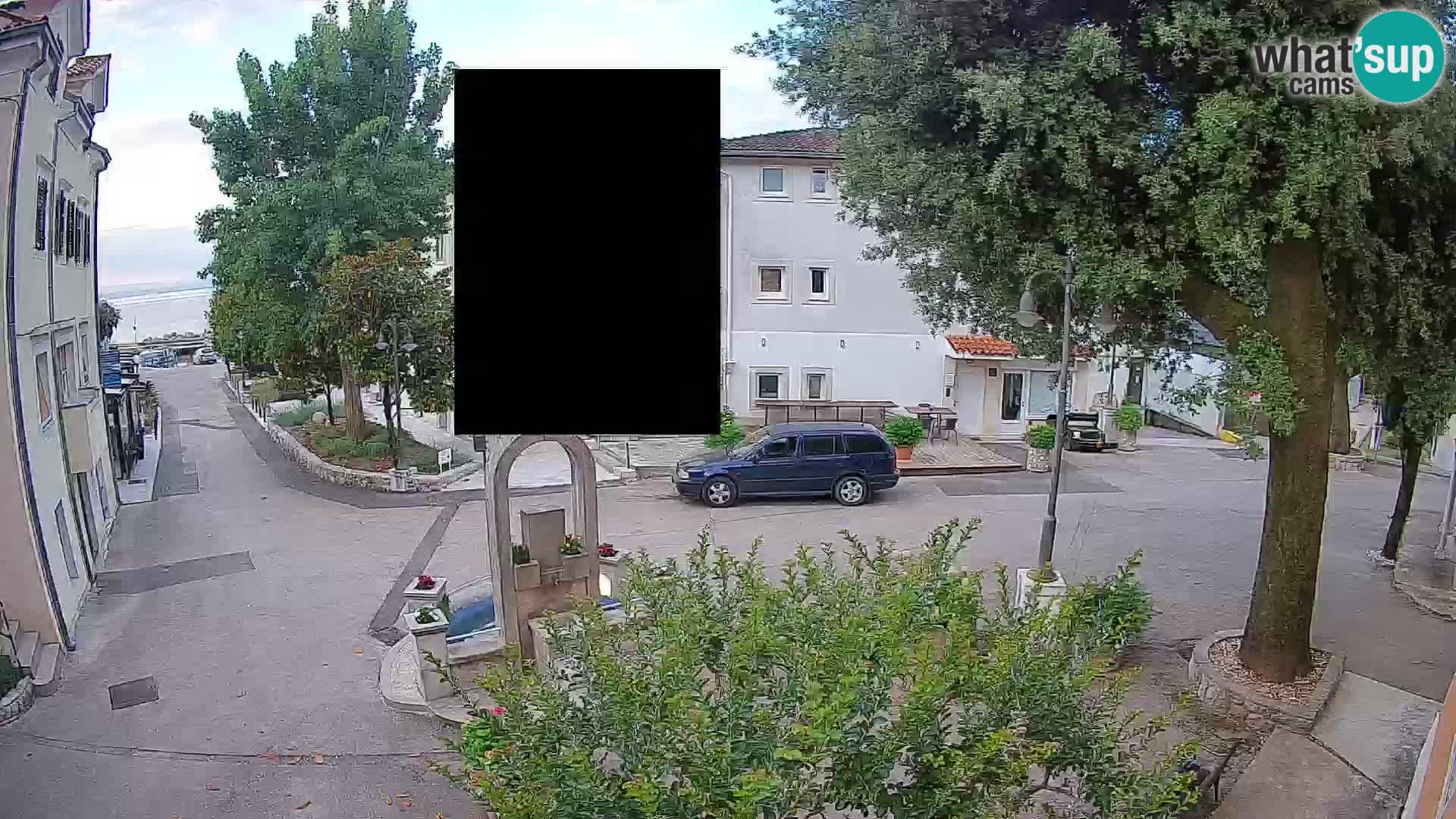 Spletna kamera center Mošćeniška Draga – Pogled v živo