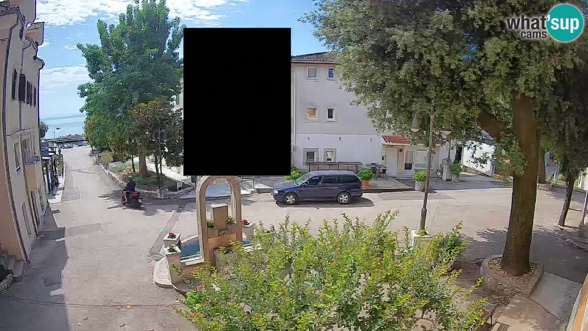 Webcam Mošćenička Draga Center – Live View of the Town Center