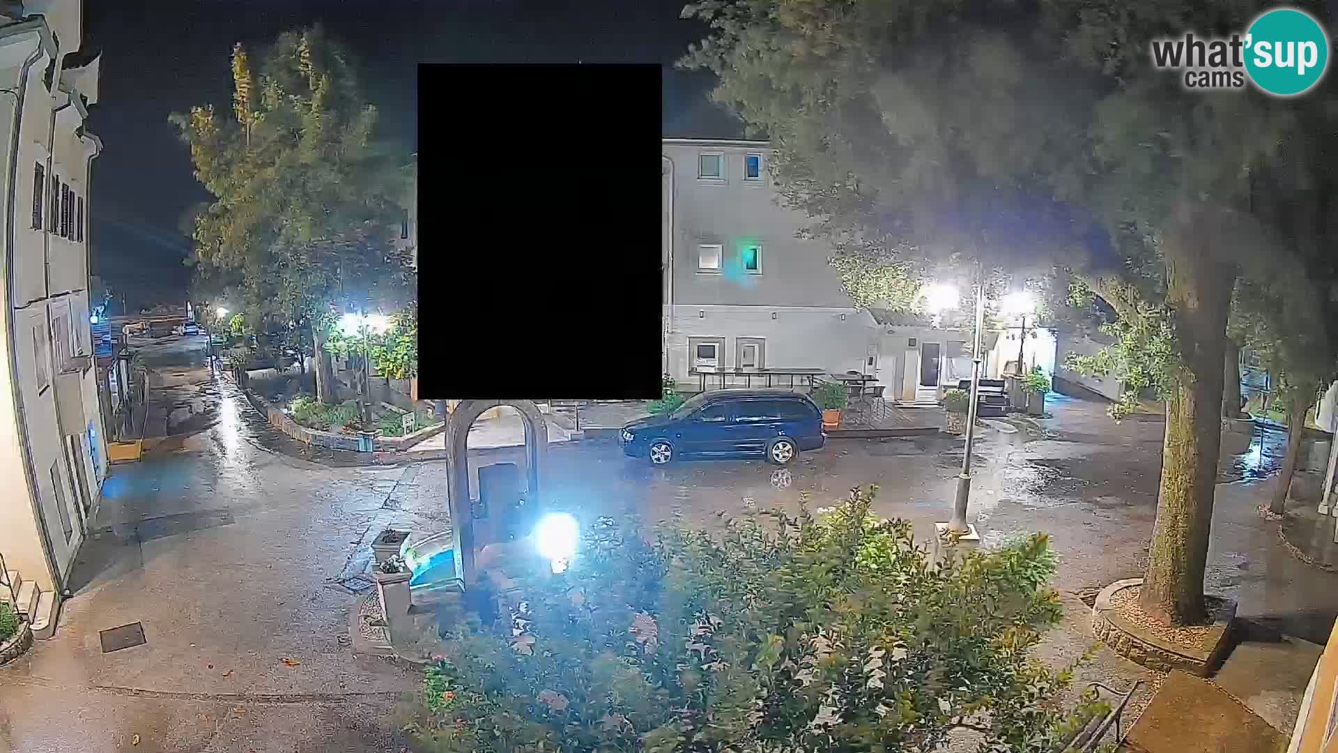 Spletna kamera center Mošćeniška Draga – Pogled v živo