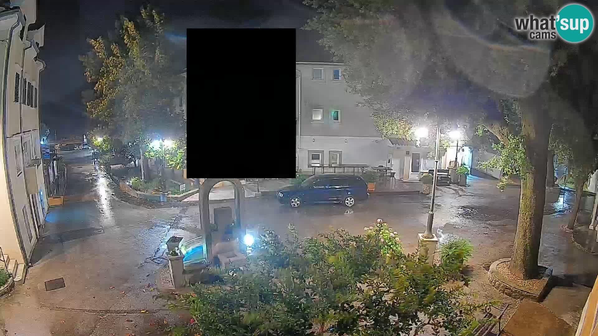 Spletna kamera center Mošćeniška Draga – Pogled v živo