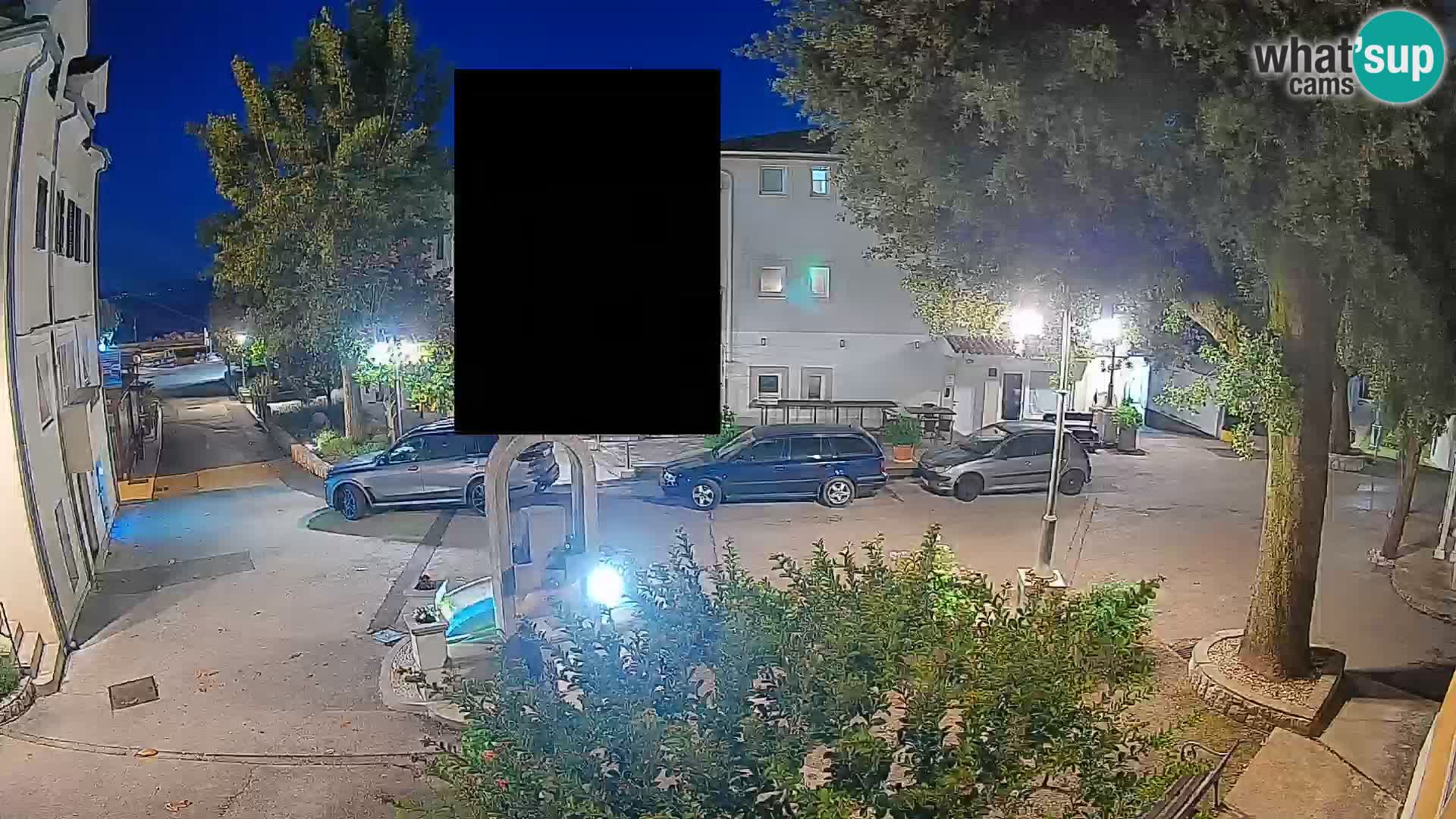 Web kamera centar Mošćeničke Drage – Pogled uživo