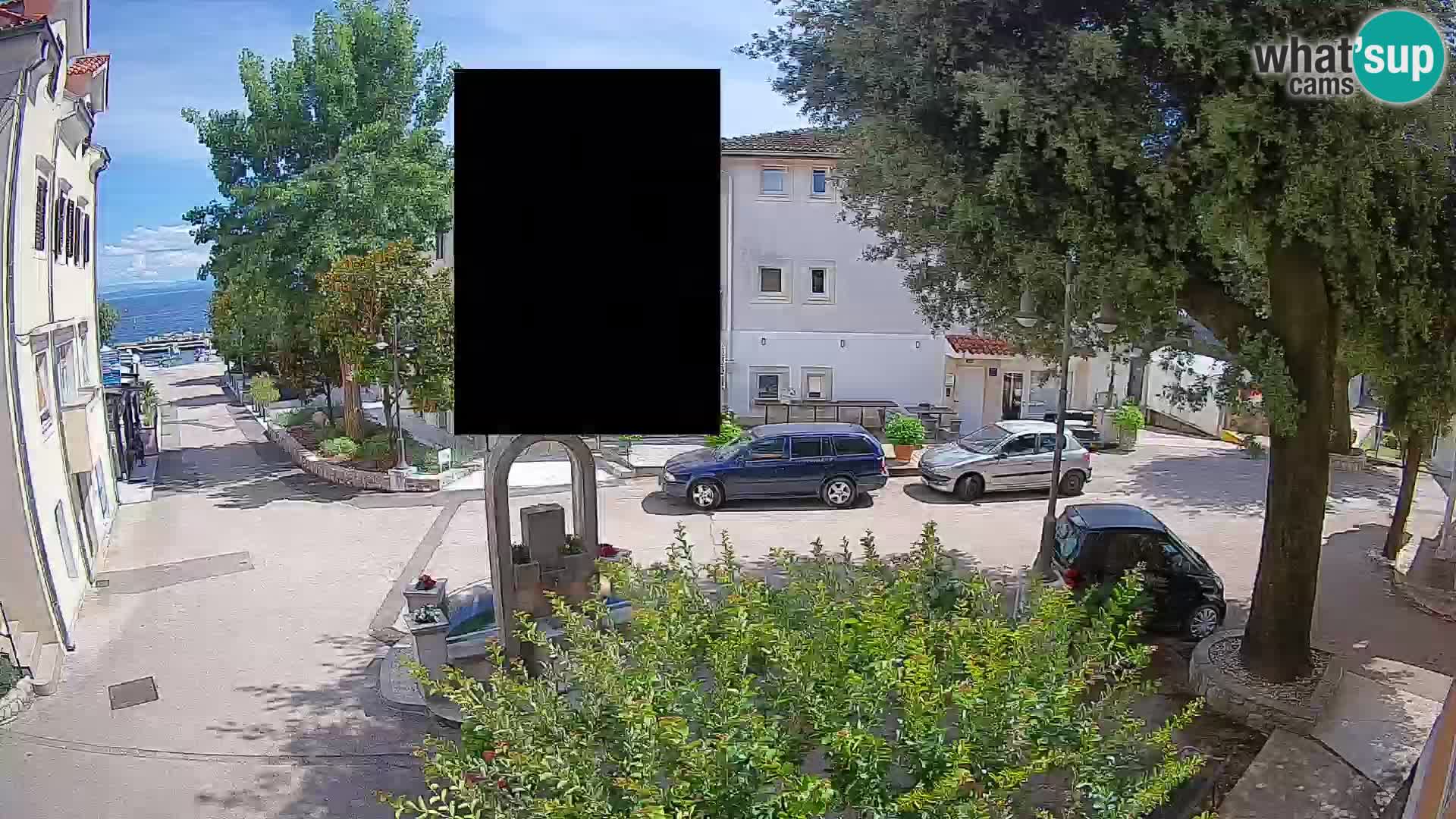 Webcam Mošćenička Draga Center – Live View of the Town Center