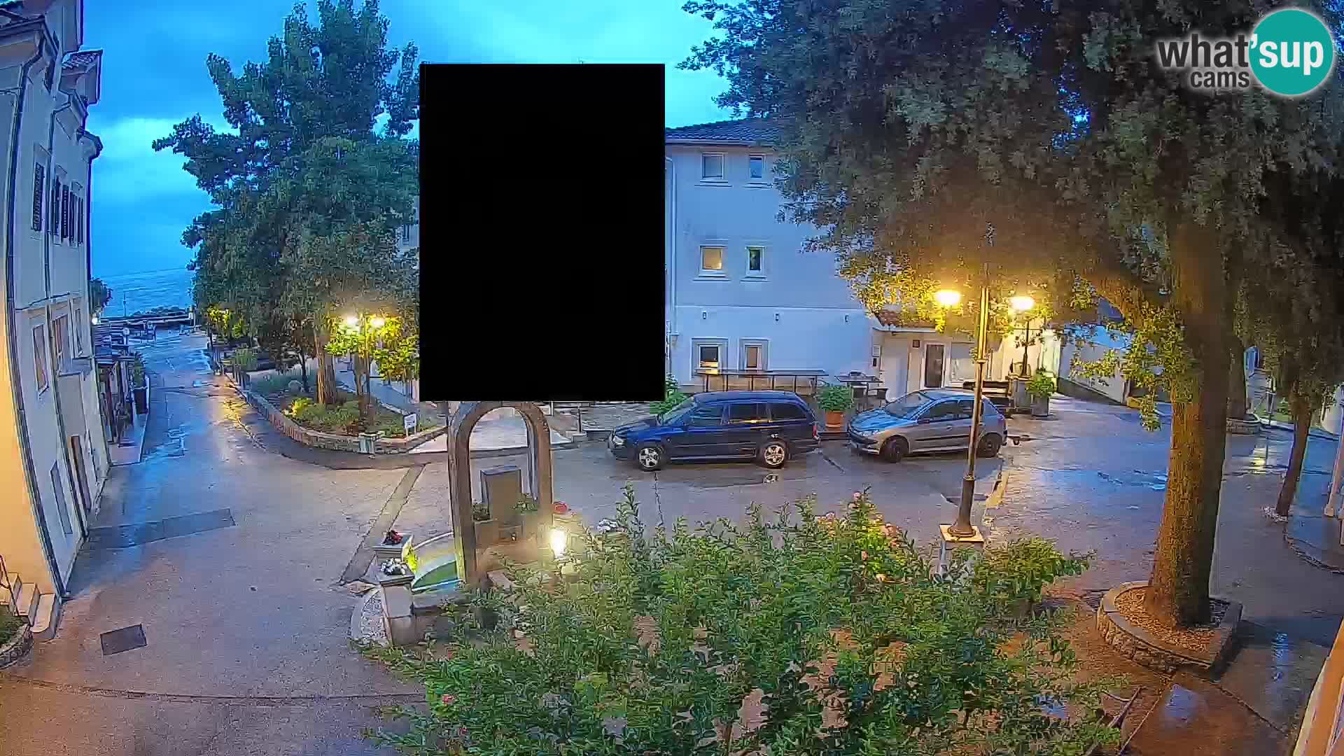 Spletna kamera center Mošćeniška Draga – Pogled v živo
