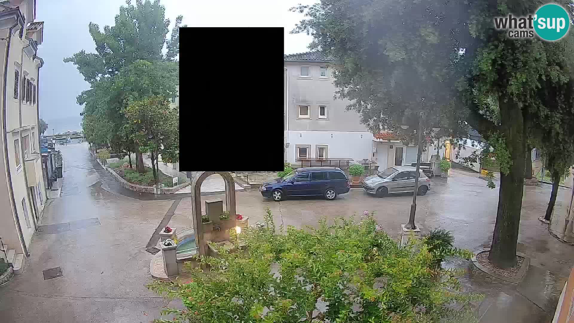 Web kamera centar Mošćeničke Drage – Pogled uživo