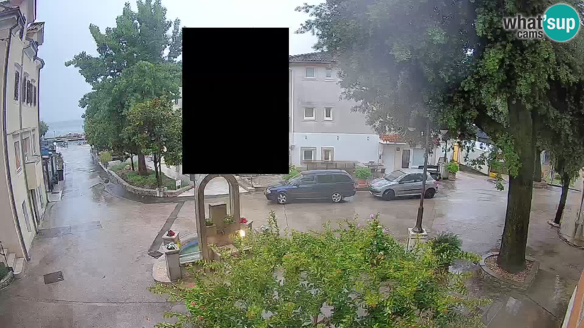 Web kamera centar Mošćeničke Drage – Pogled uživo