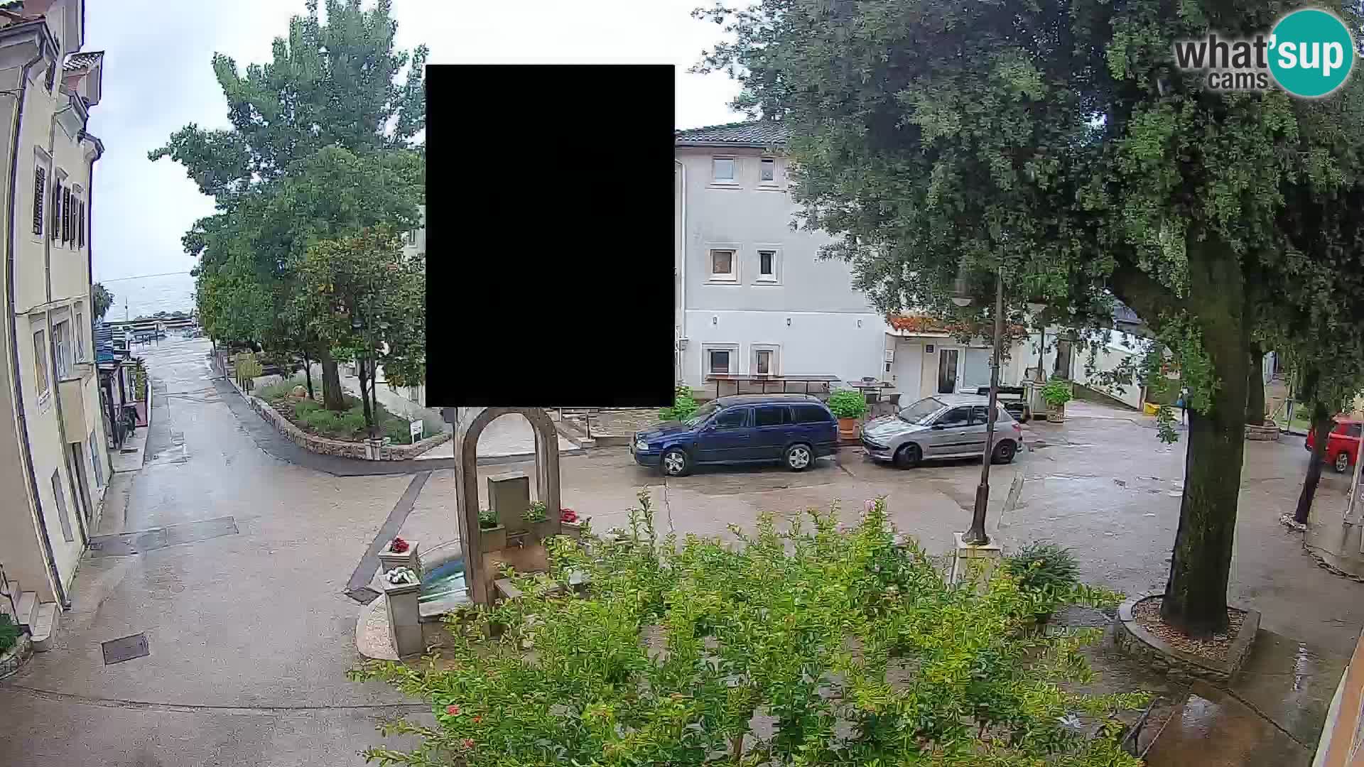 Web kamera centar Mošćeničke Drage – Pogled uživo