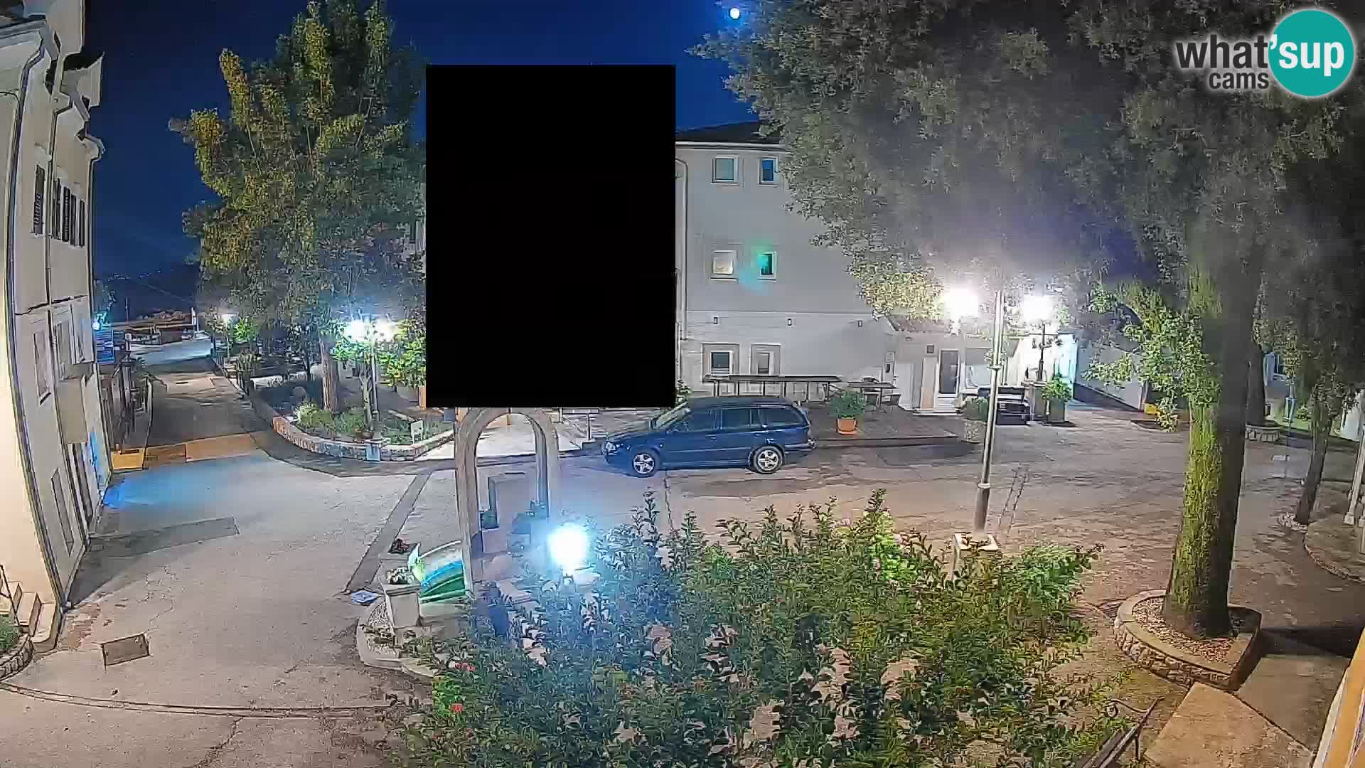 Spletna kamera center Mošćeniška Draga – Pogled v živo