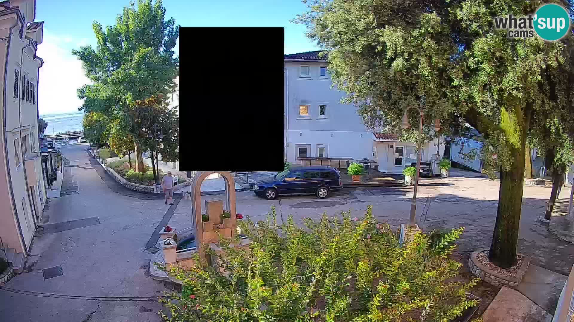 Webcam Mošćenička Draga Center – Live View of the Town Center