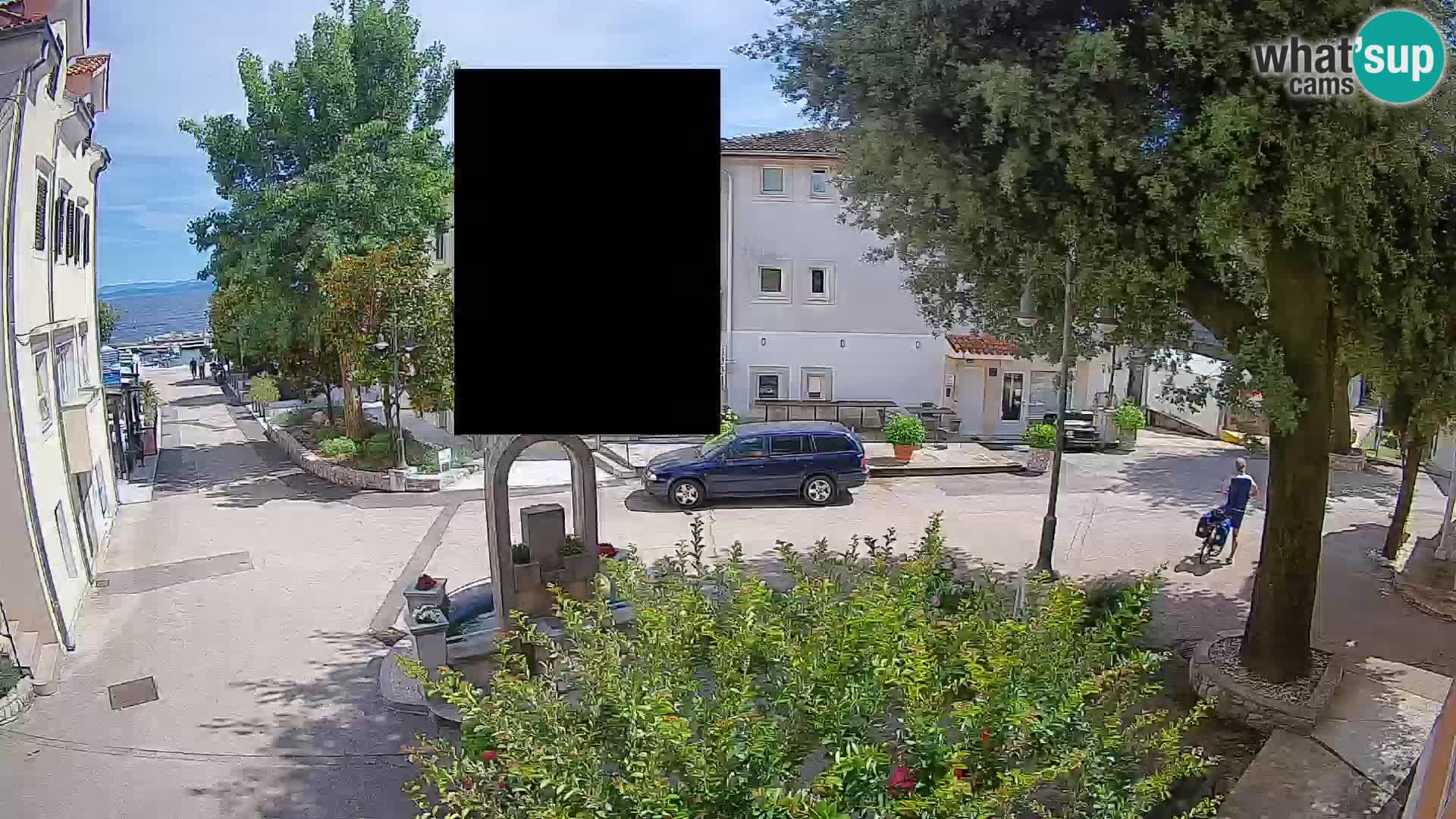 Spletna kamera center Mošćeniška Draga – Pogled v živo
