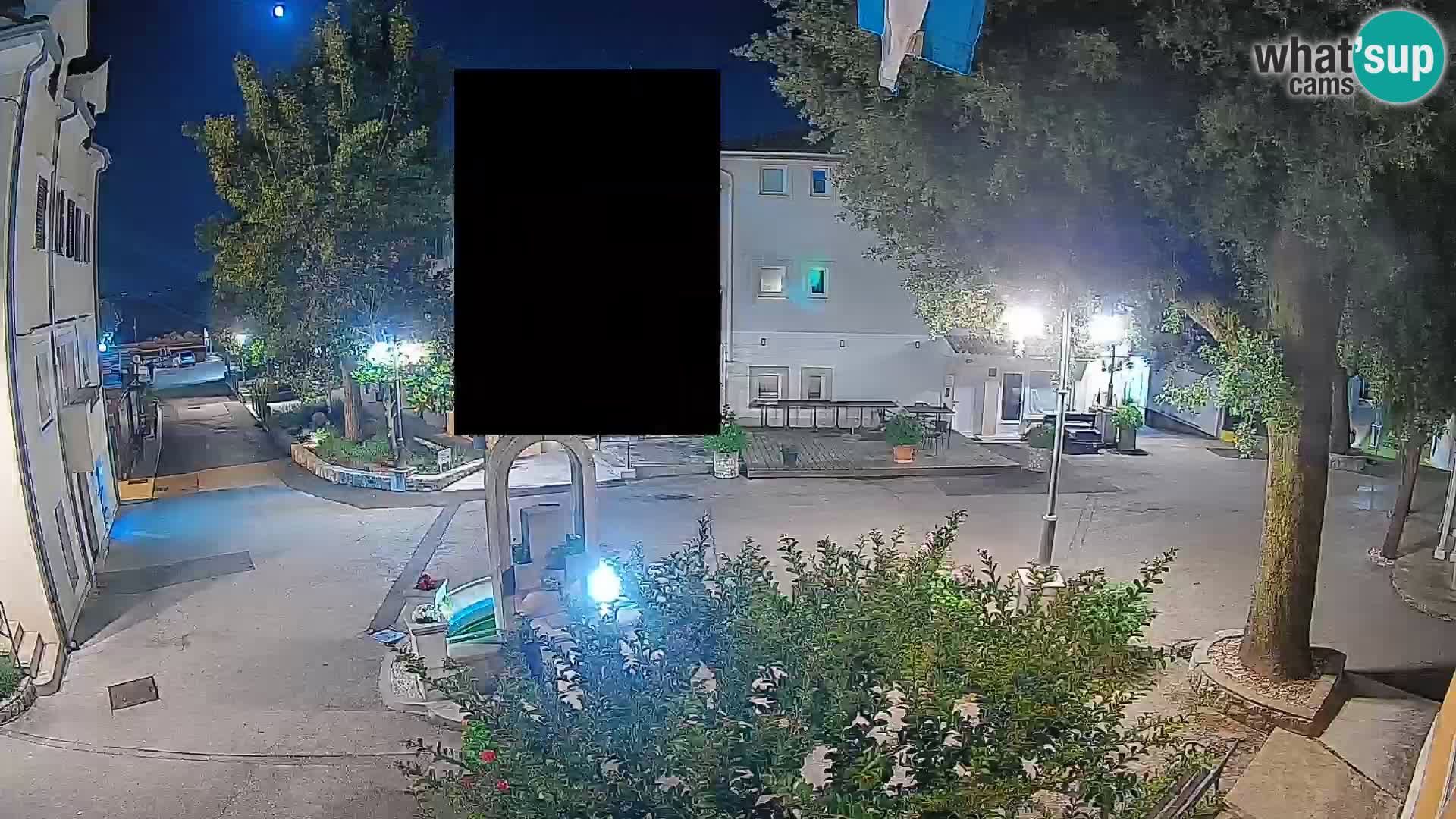 Spletna kamera center Mošćeniška Draga – Pogled v živo