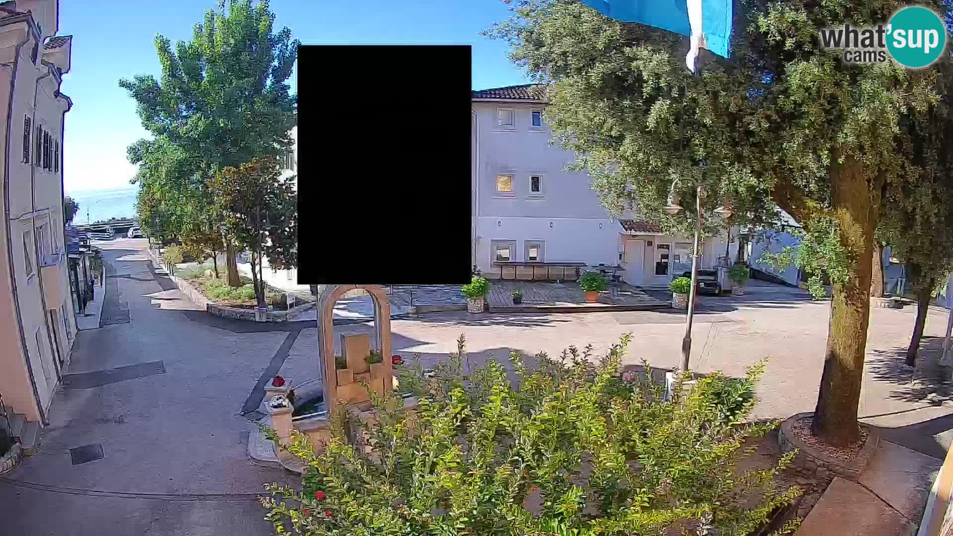 Web kamera centar Mošćeničke Drage – Pogled uživo