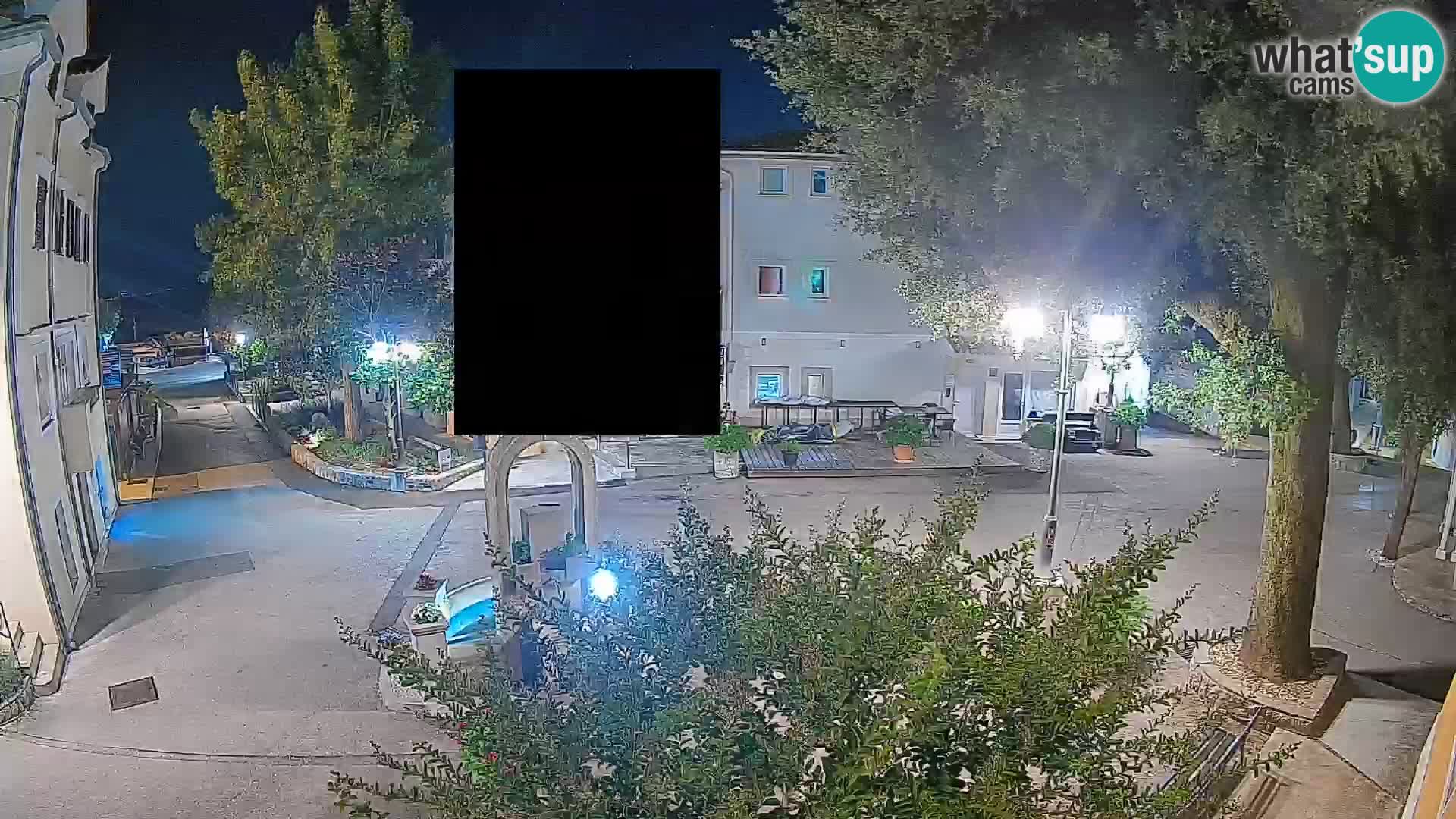 Spletna kamera center Mošćeniška Draga – Pogled v živo