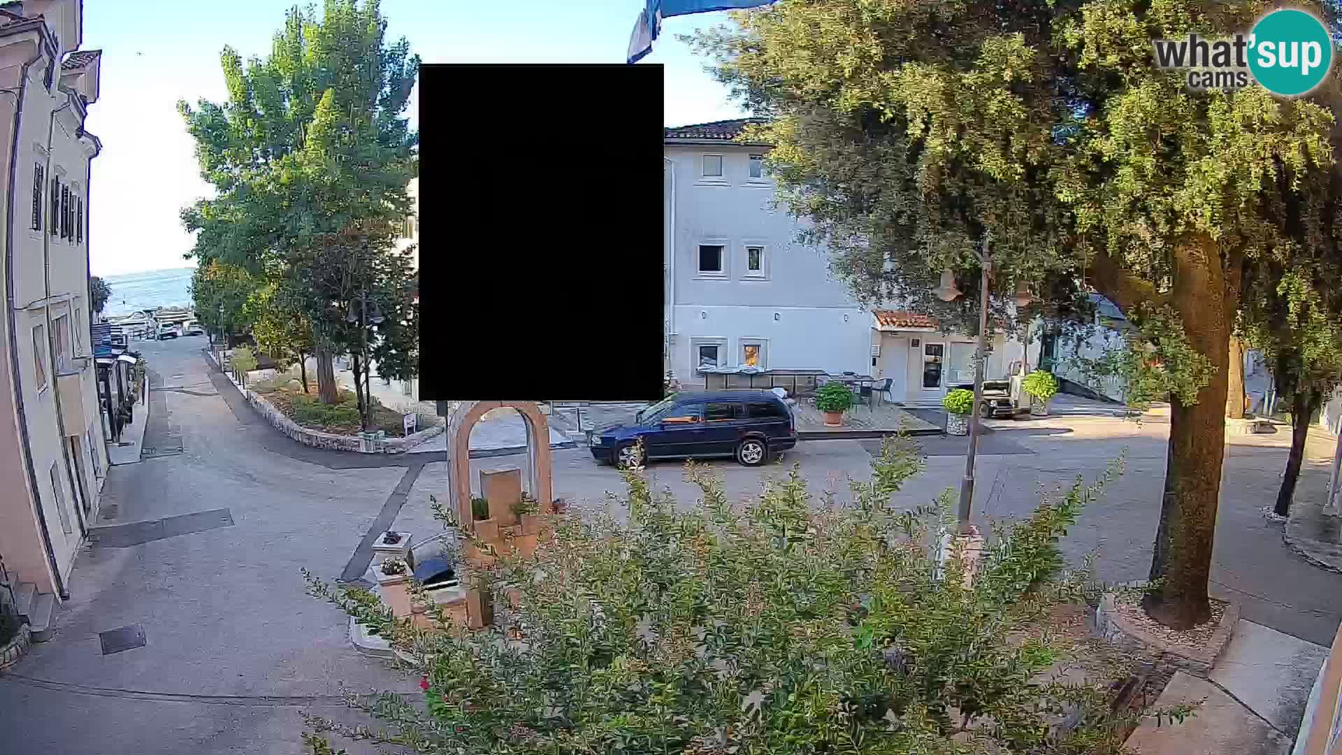 Spletna kamera center Mošćeniška Draga – Pogled v živo
