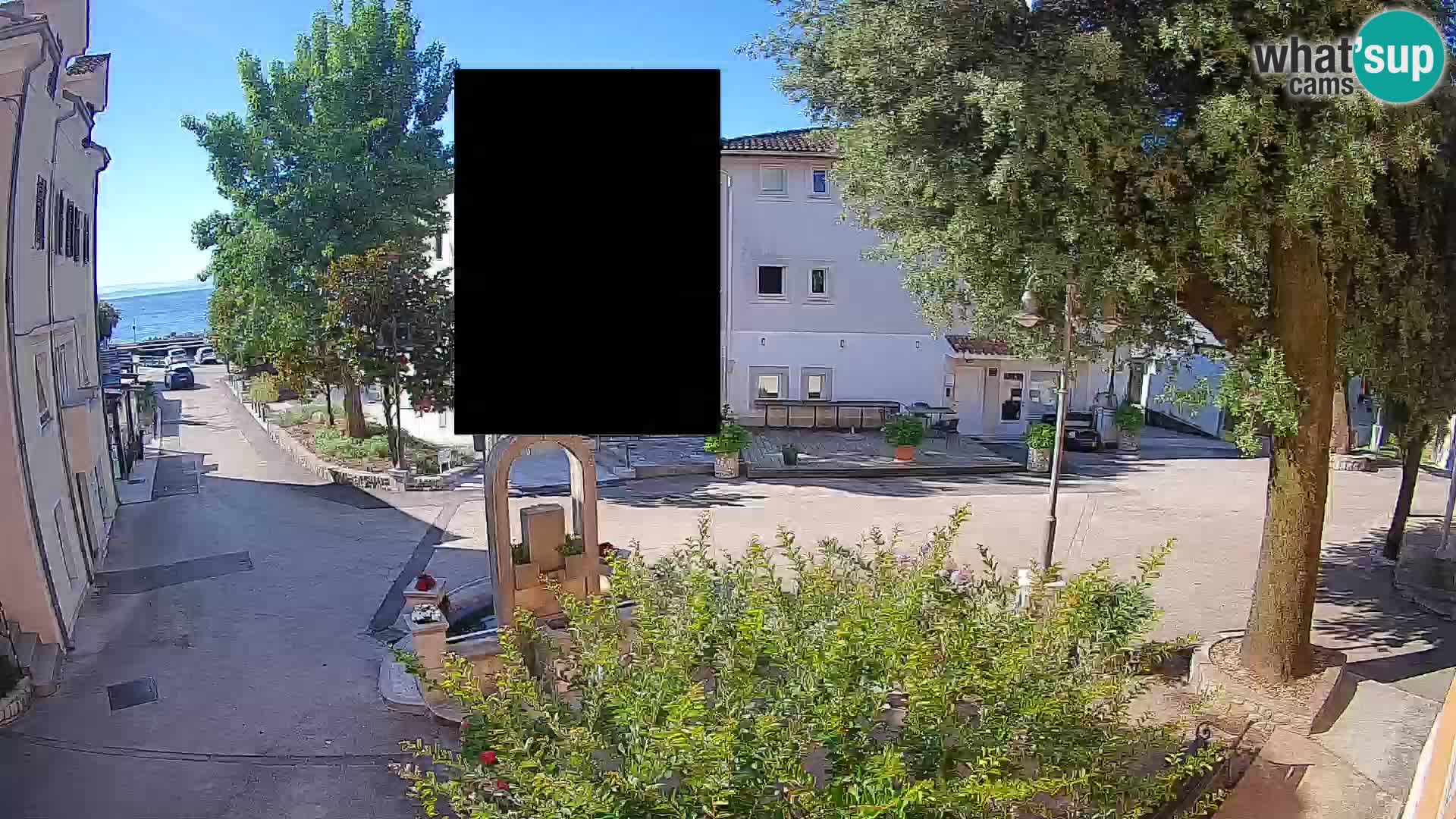 Spletna kamera center Mošćeniška Draga – Pogled v živo