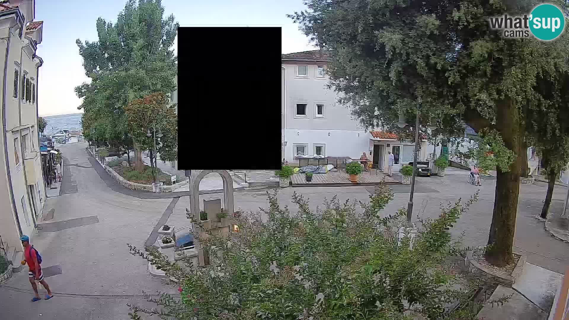 Web kamera centar Mošćeničke Drage – Pogled uživo