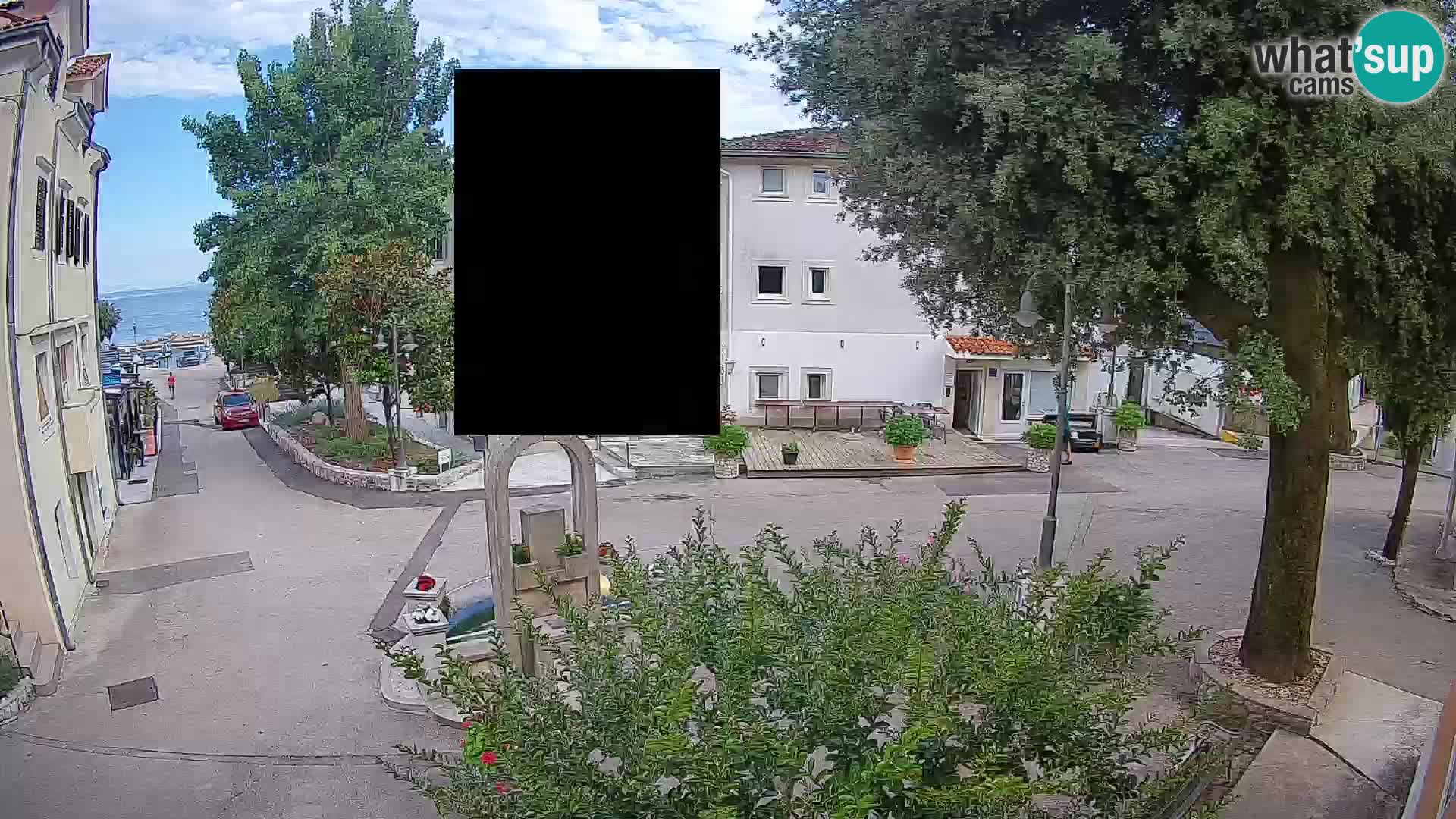 Spletna kamera center Mošćeniška Draga – Pogled v živo