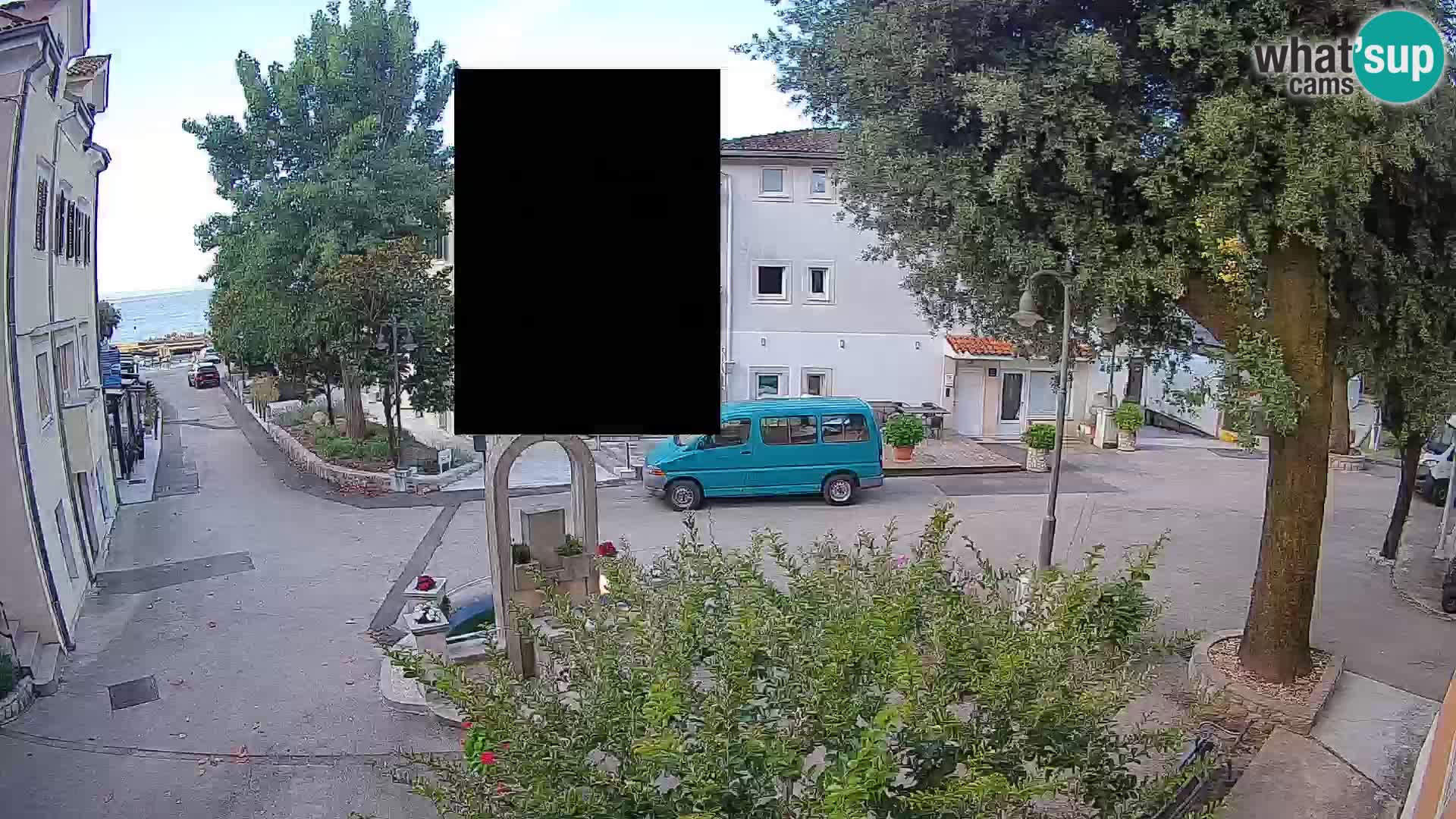 Web kamera centar Mošćeničke Drage – Pogled uživo