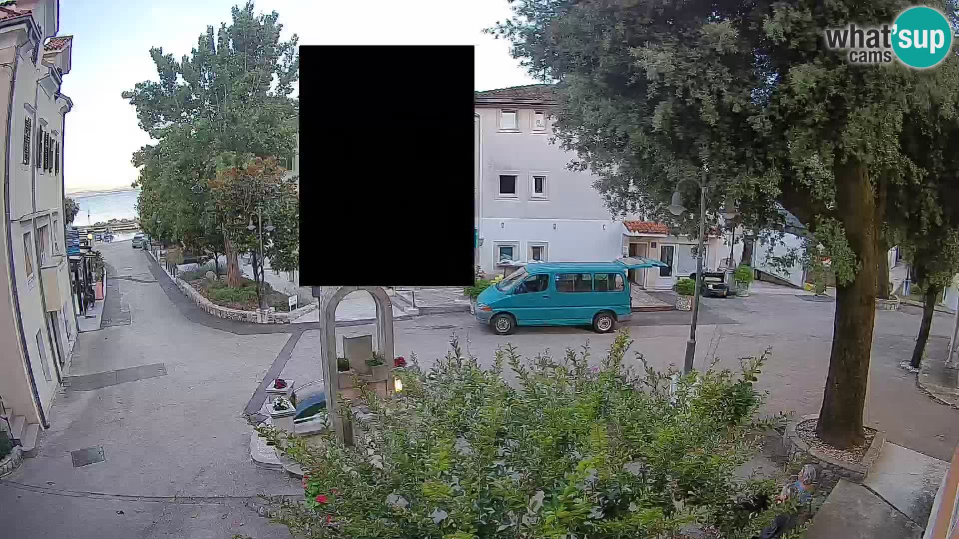 Web kamera centar Mošćeničke Drage – Pogled uživo