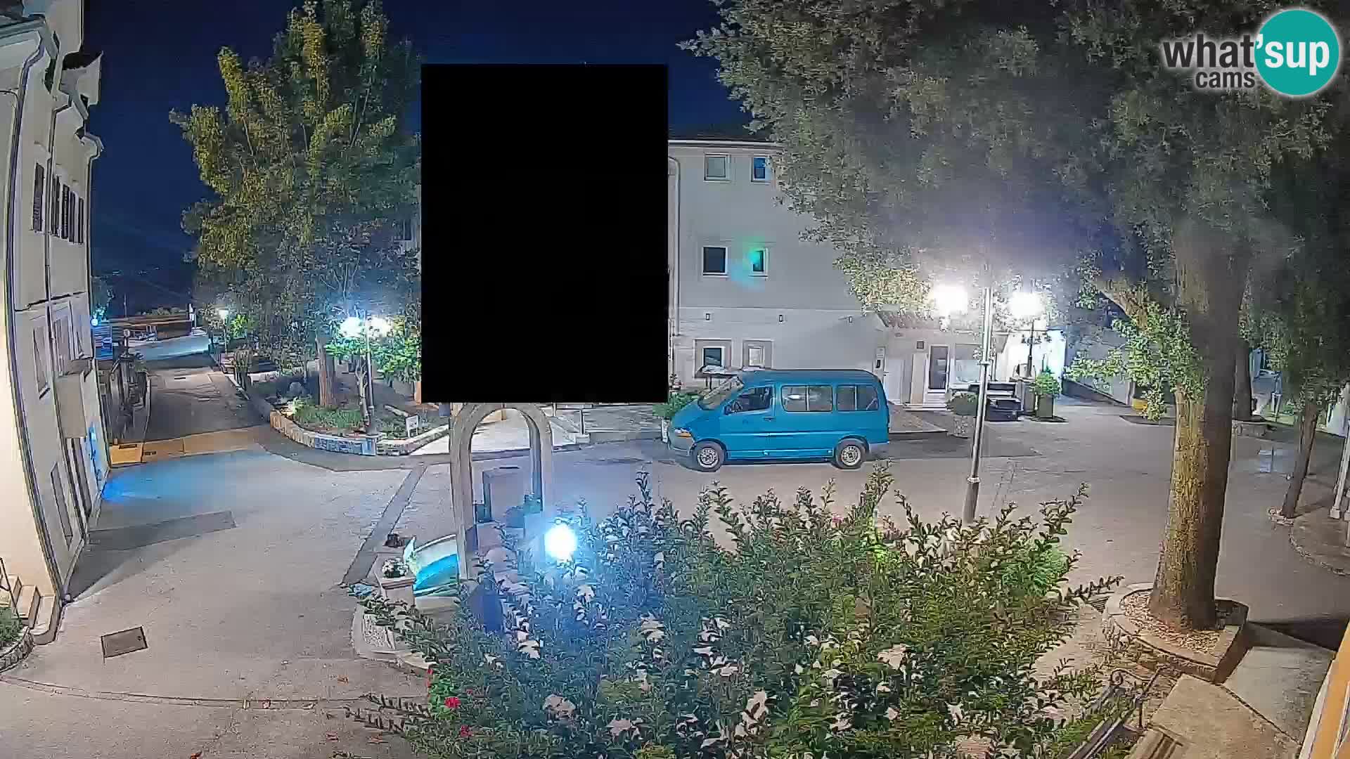 Spletna kamera center Mošćeniška Draga – Pogled v živo