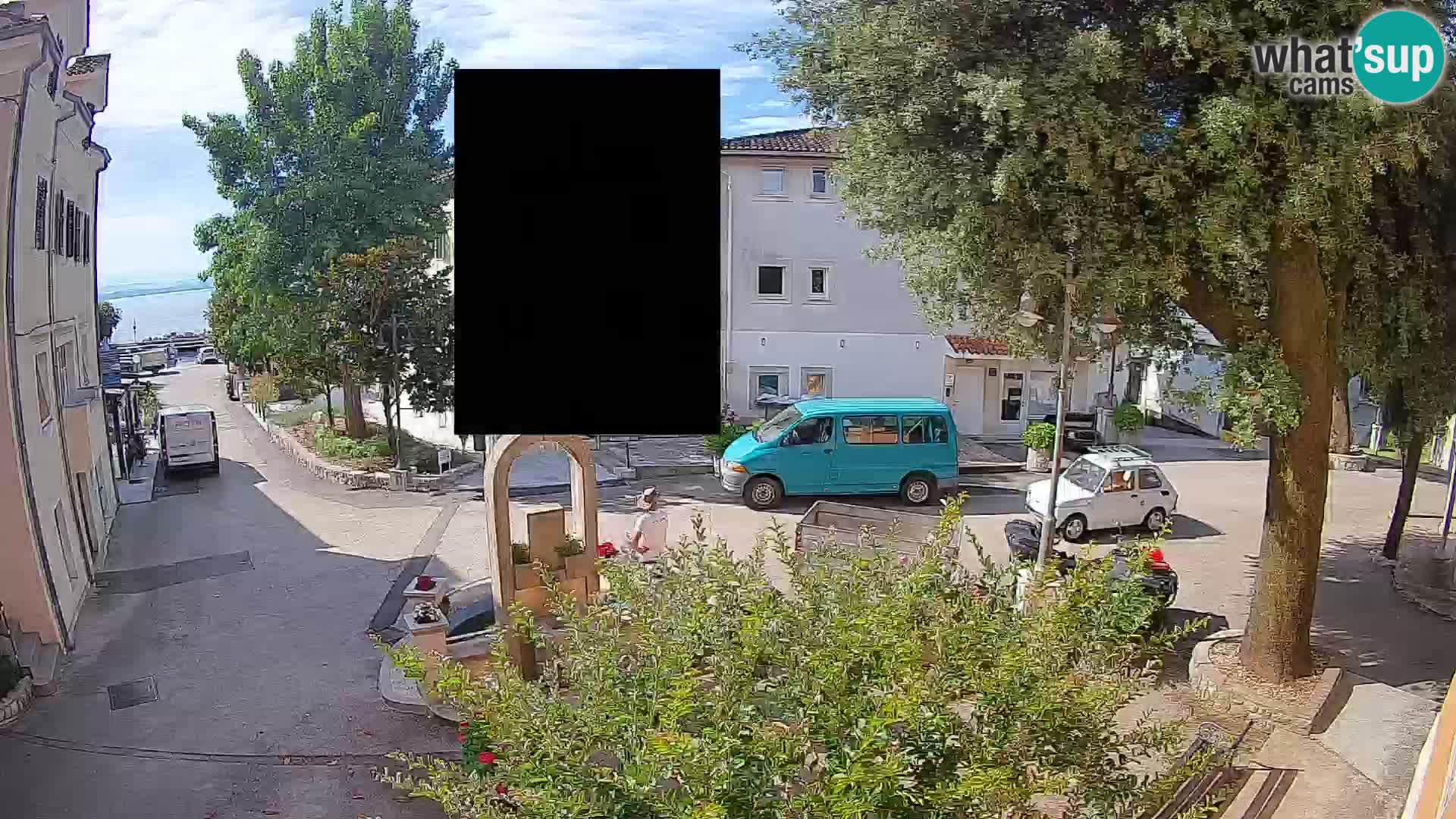 Webcam Mošćenička Draga Center – Live View of the Town Center