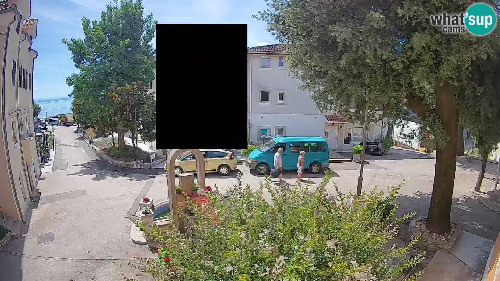 Web kamera centar Mošćeničke Drage – Pogled uživo