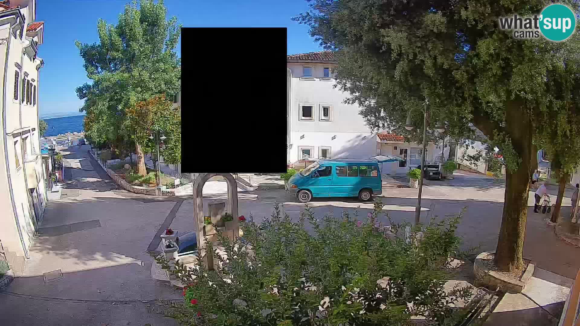 Web kamera centar Mošćeničke Drage – Pogled uživo