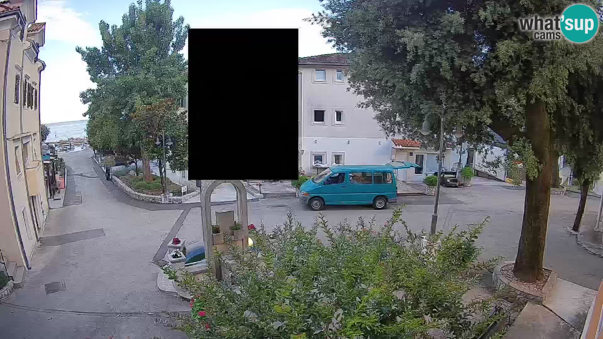 Web kamera centar Mošćeničke Drage – Pogled uživo