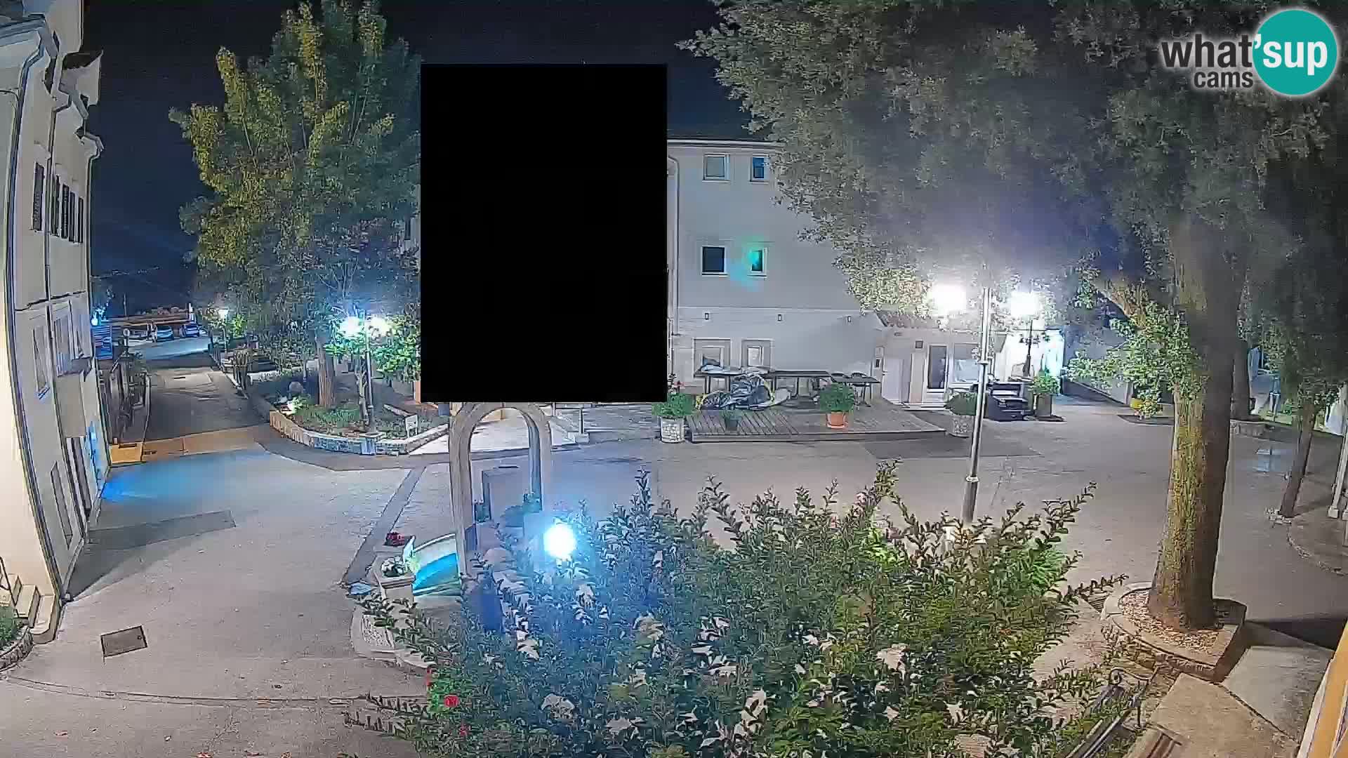 Spletna kamera center Mošćeniška Draga – Pogled v živo
