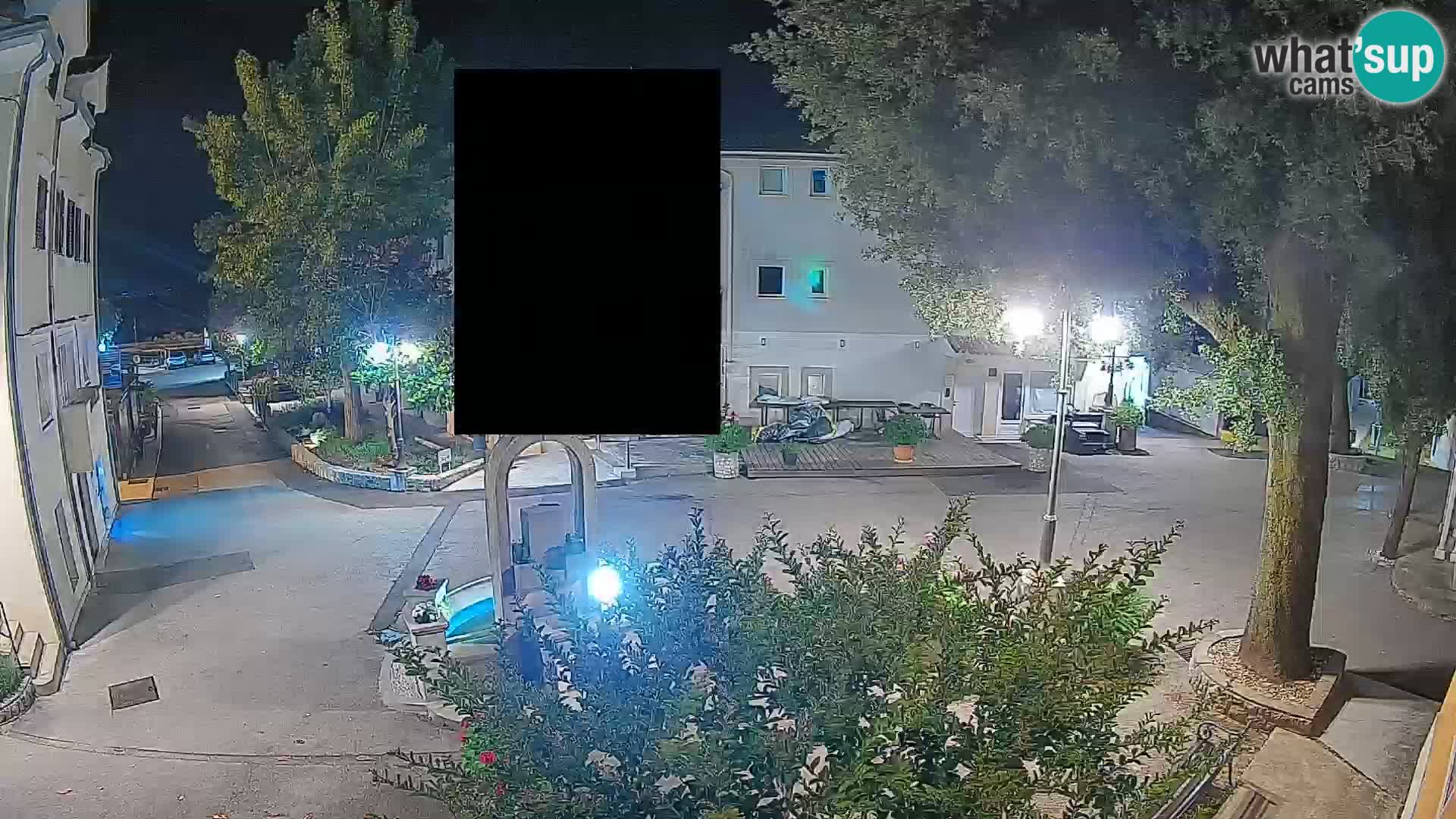 Web kamera centar Mošćeničke Drage – Pogled uživo