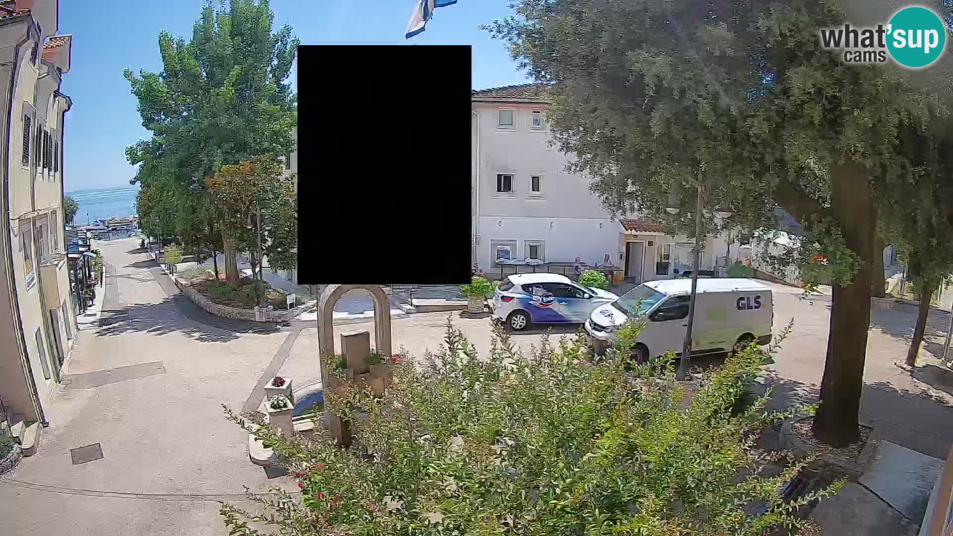 Webcam Mošćenička Draga Center – Live View of the Town Center