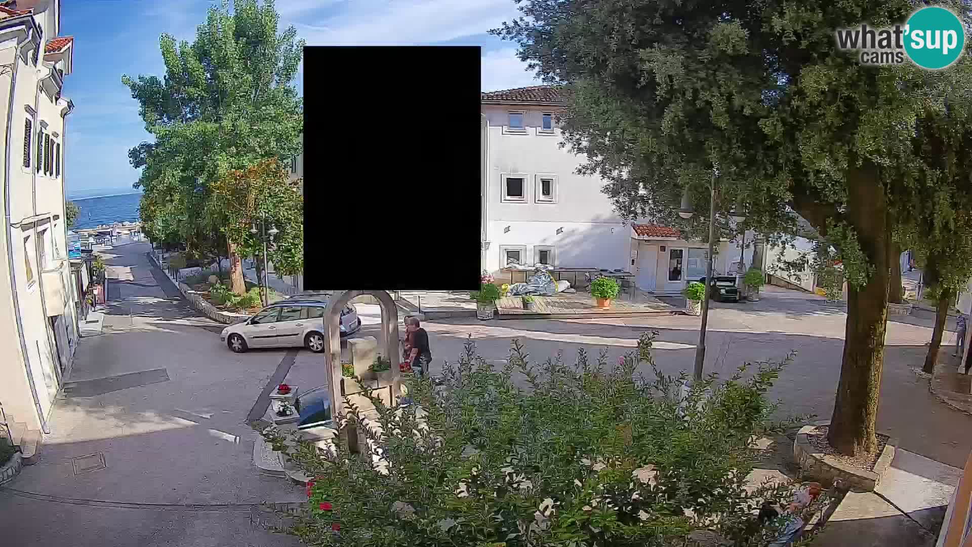 Spletna kamera center Mošćeniška Draga – Pogled v živo