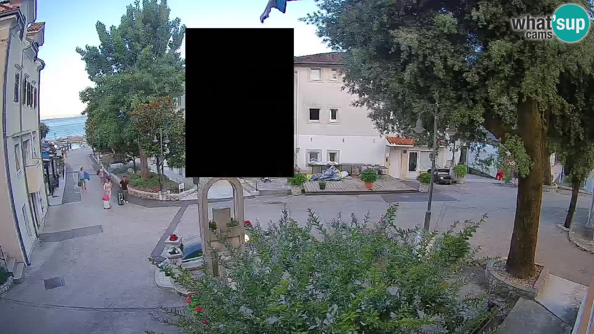 Spletna kamera center Mošćeniška Draga – Pogled v živo