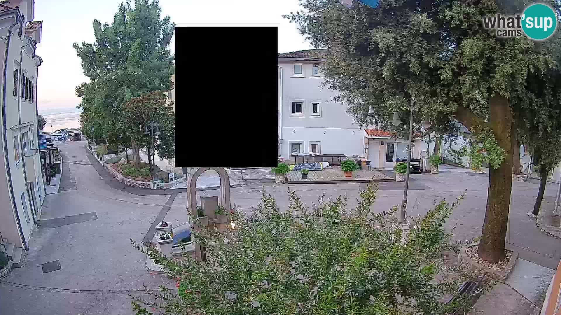 Webcam Mošćenička Draga Center – Live View of the Town Center