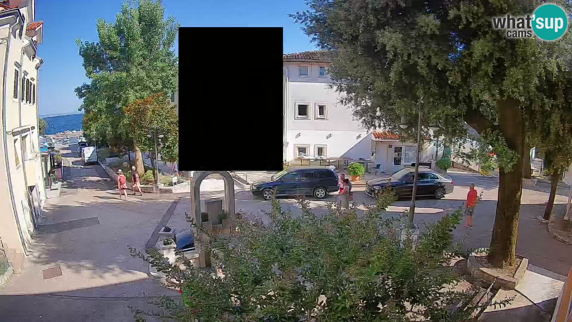 Web kamera centar Mošćeničke Drage – Pogled uživo