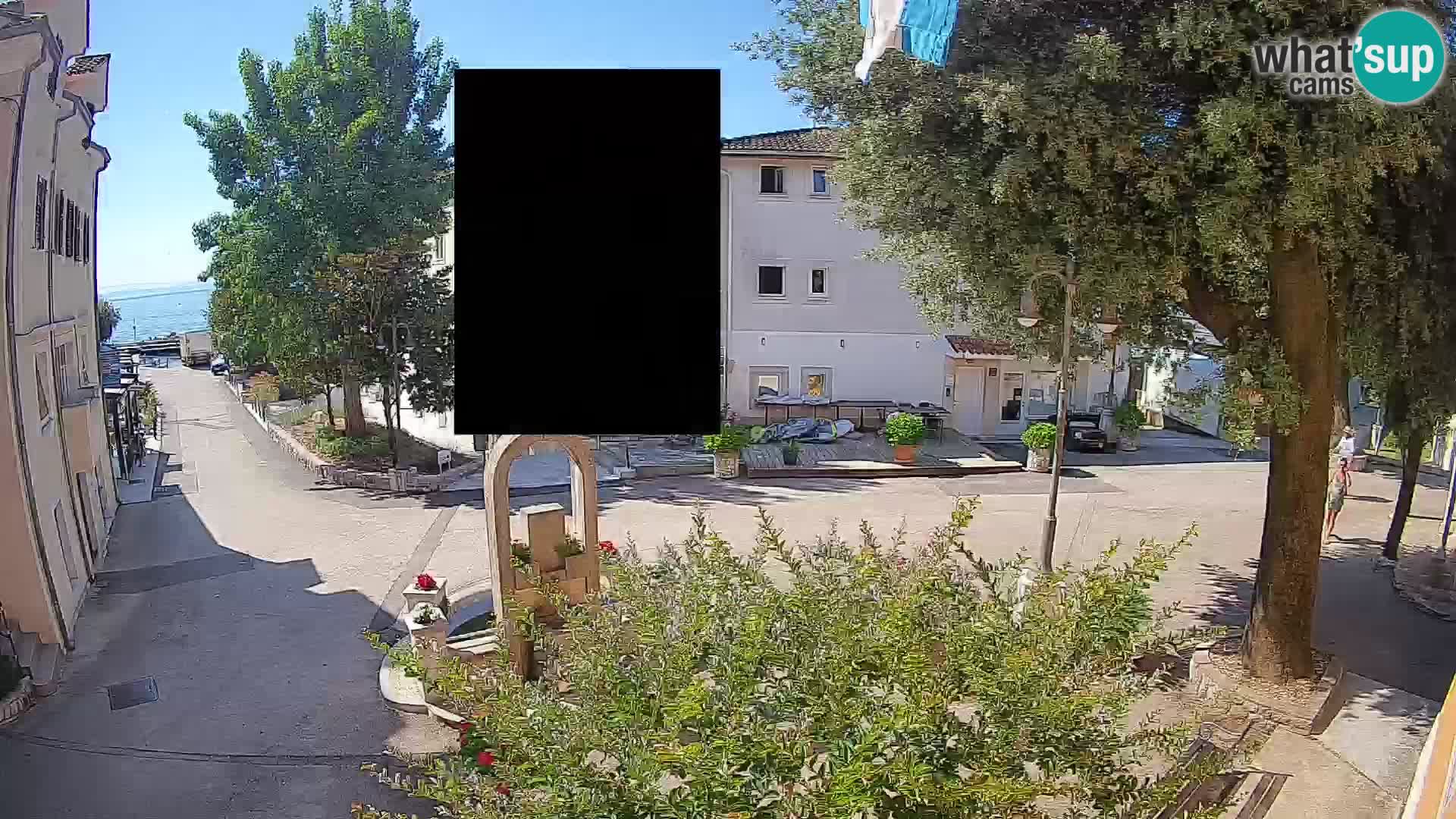 Webcam Mošćenička Draga Center – Live View of the Town Center
