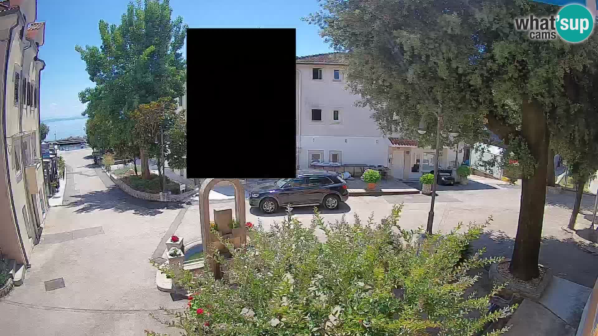 Webcam Mošćenička Draga Center – Live View of the Town Center