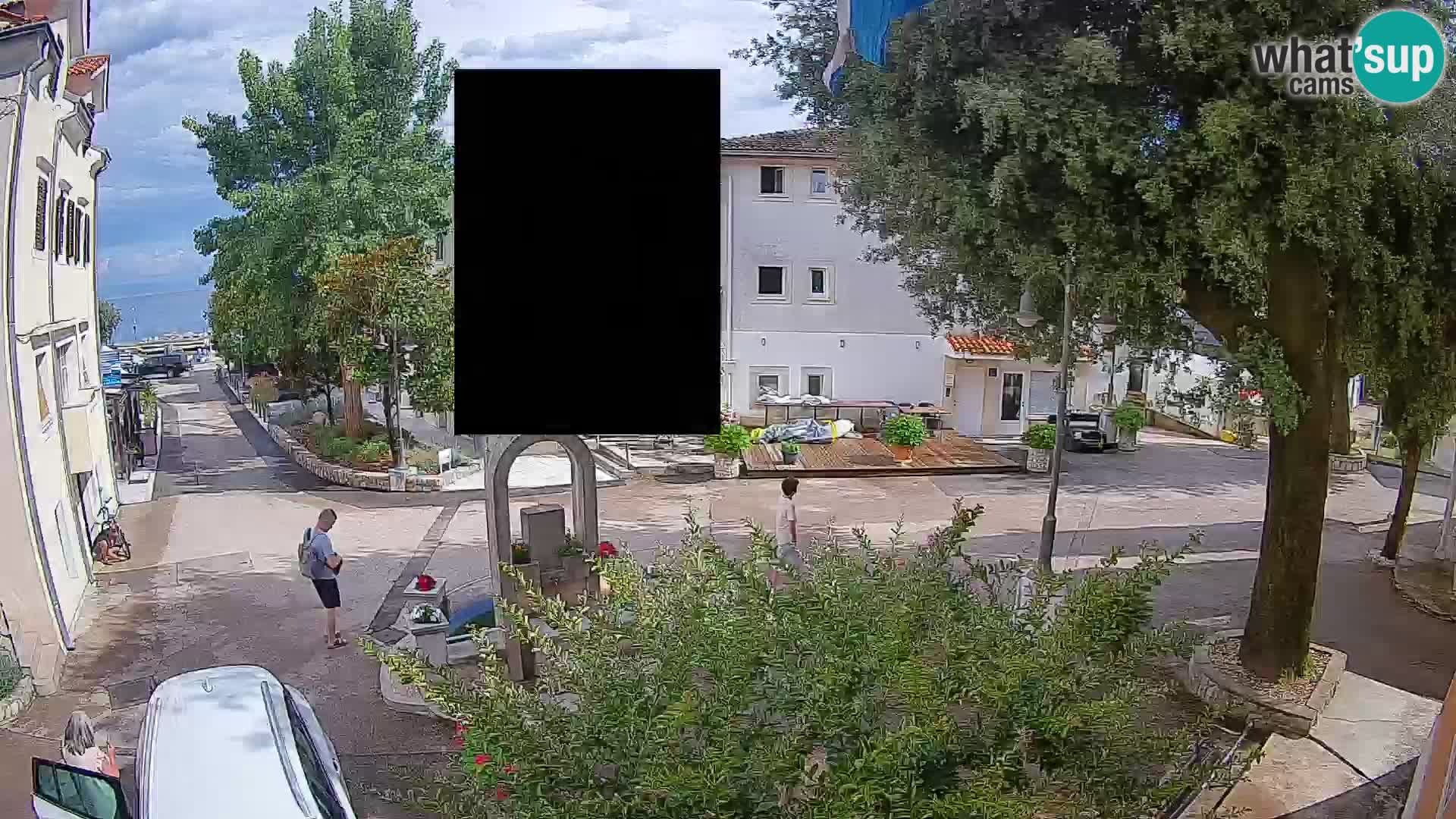 Spletna kamera center Mošćeniška Draga – Pogled v živo