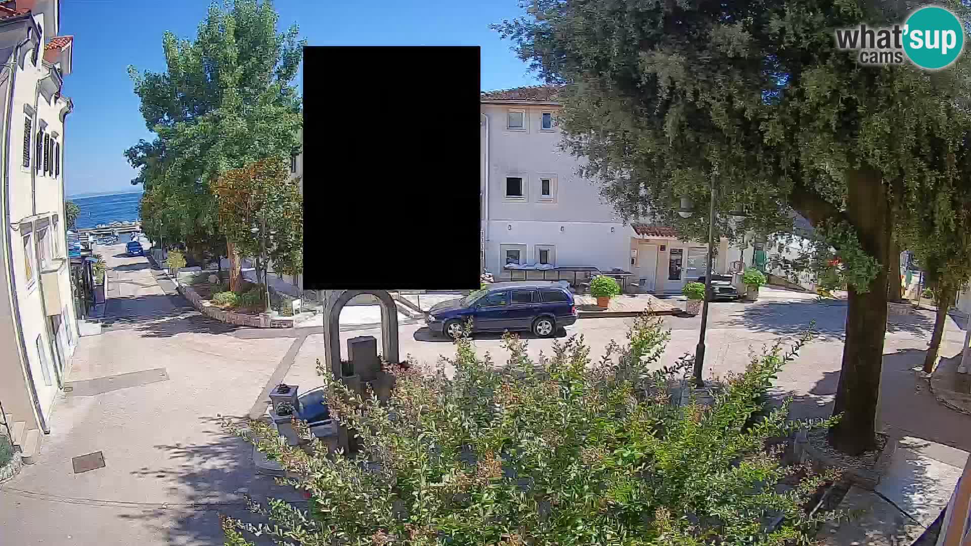 Webcam Mošćenička Draga Center – Live View of the Town Center