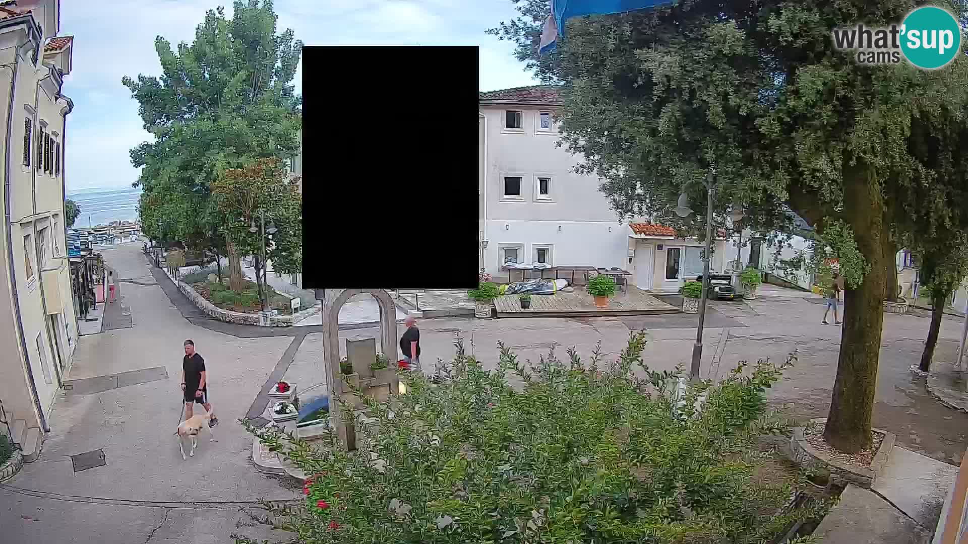 Webcam Mošćenička Draga Center – Live View of the Town Center