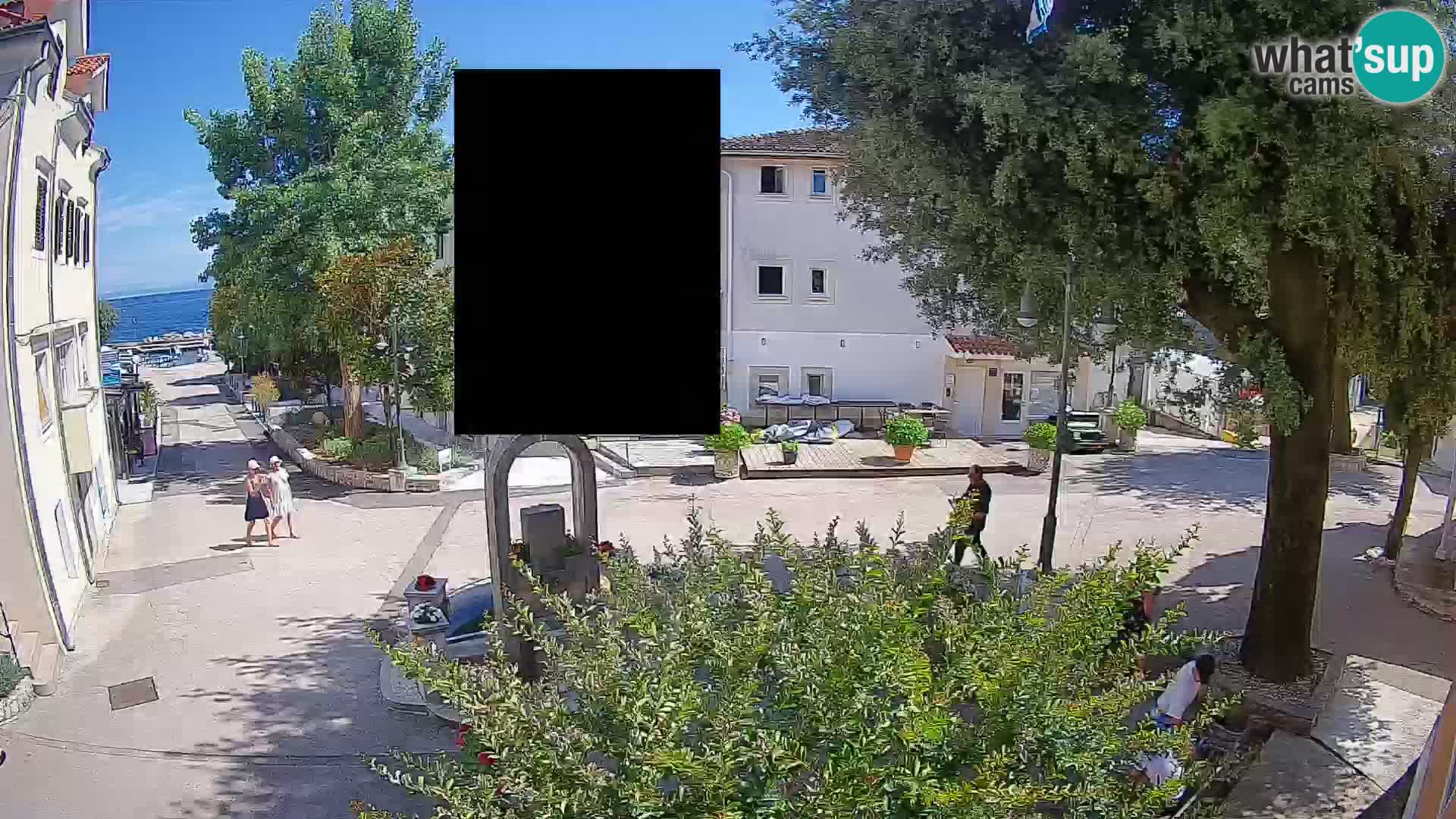 Web kamera centar Mošćeničke Drage – Pogled uživo