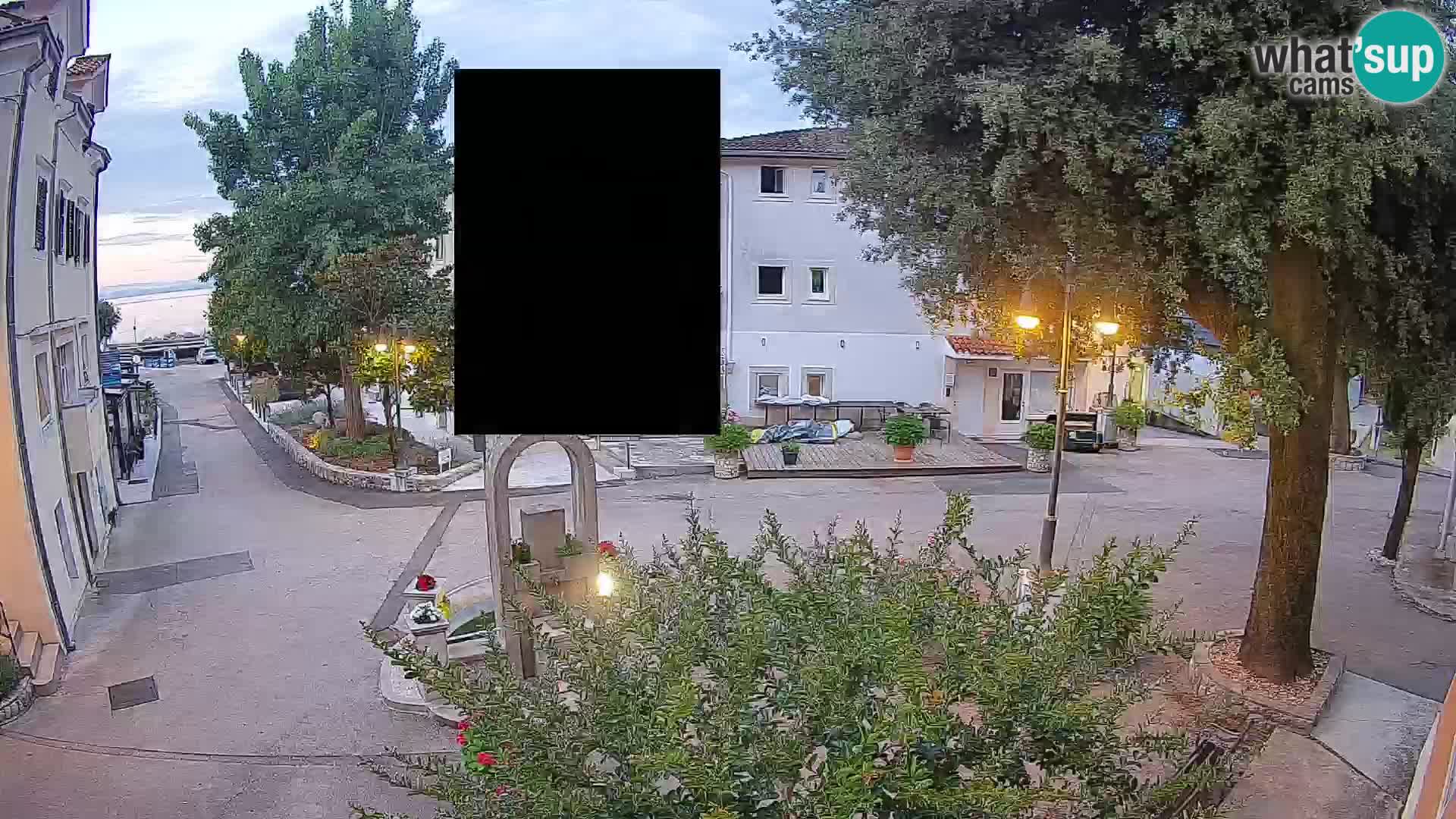 Webcam Mošćenička Draga Center – Live View of the Town Center