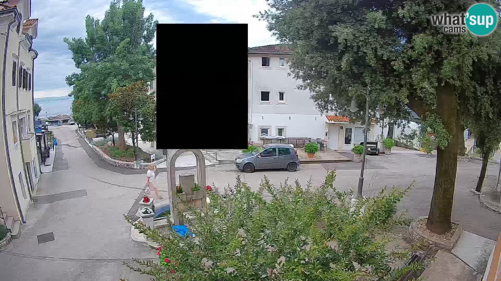 Web kamera centar Mošćeničke Drage – Pogled uživo