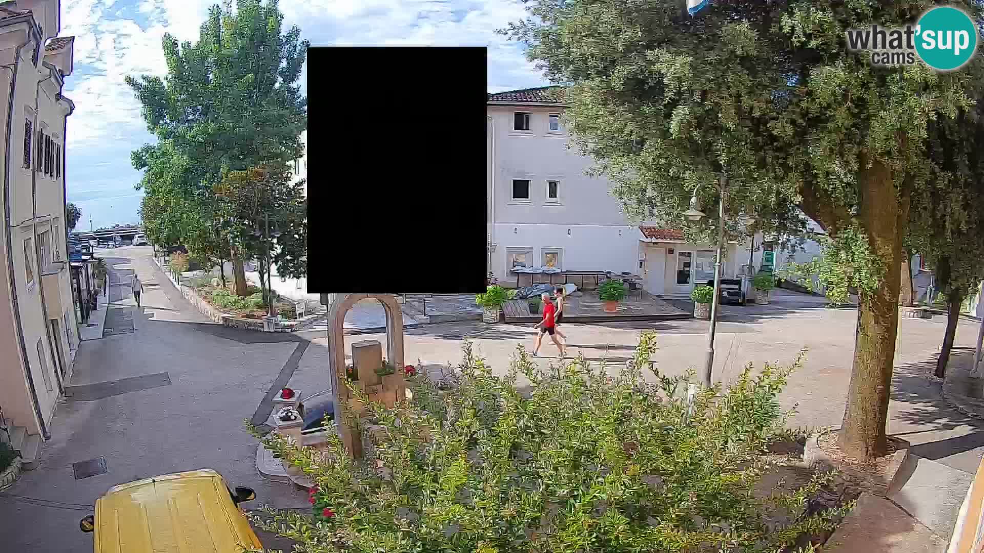 Webcam Mošćenička Draga Center – Live View of the Town Center
