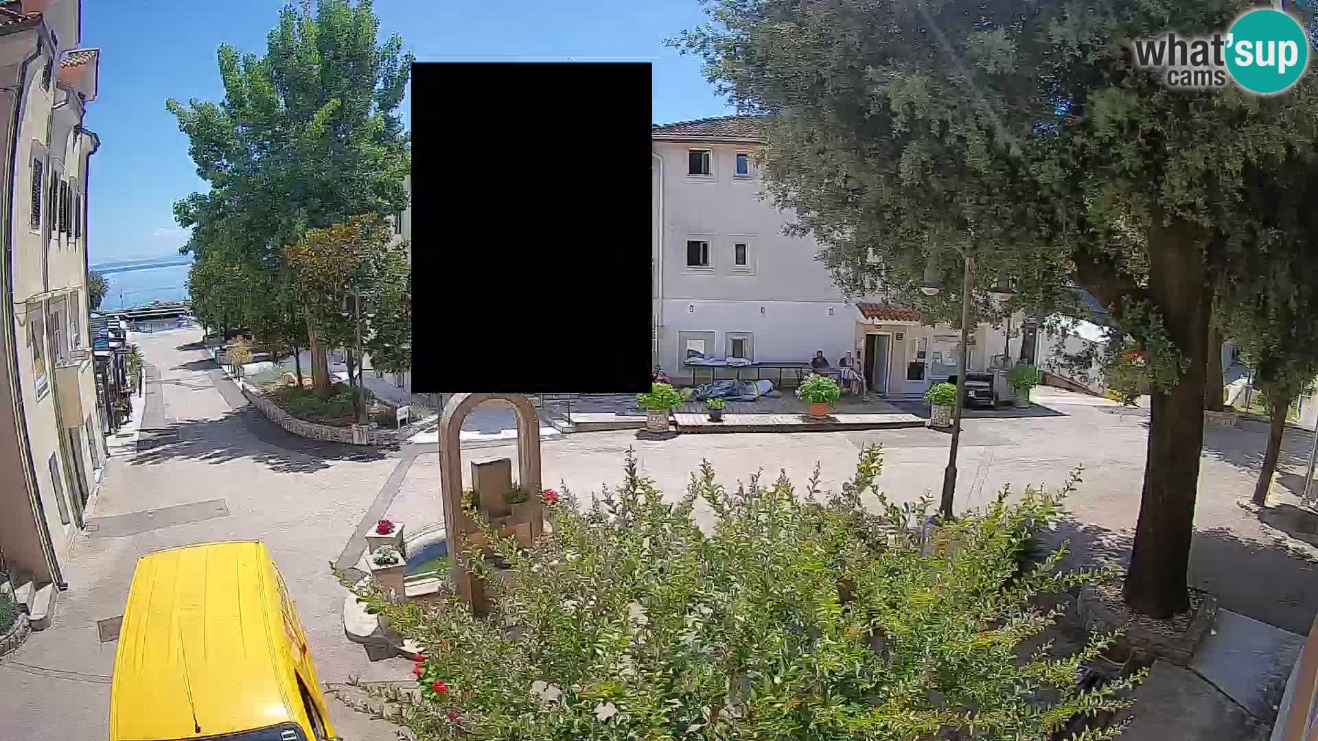 Webcam Mošćenička Draga Center – Live View of the Town Center